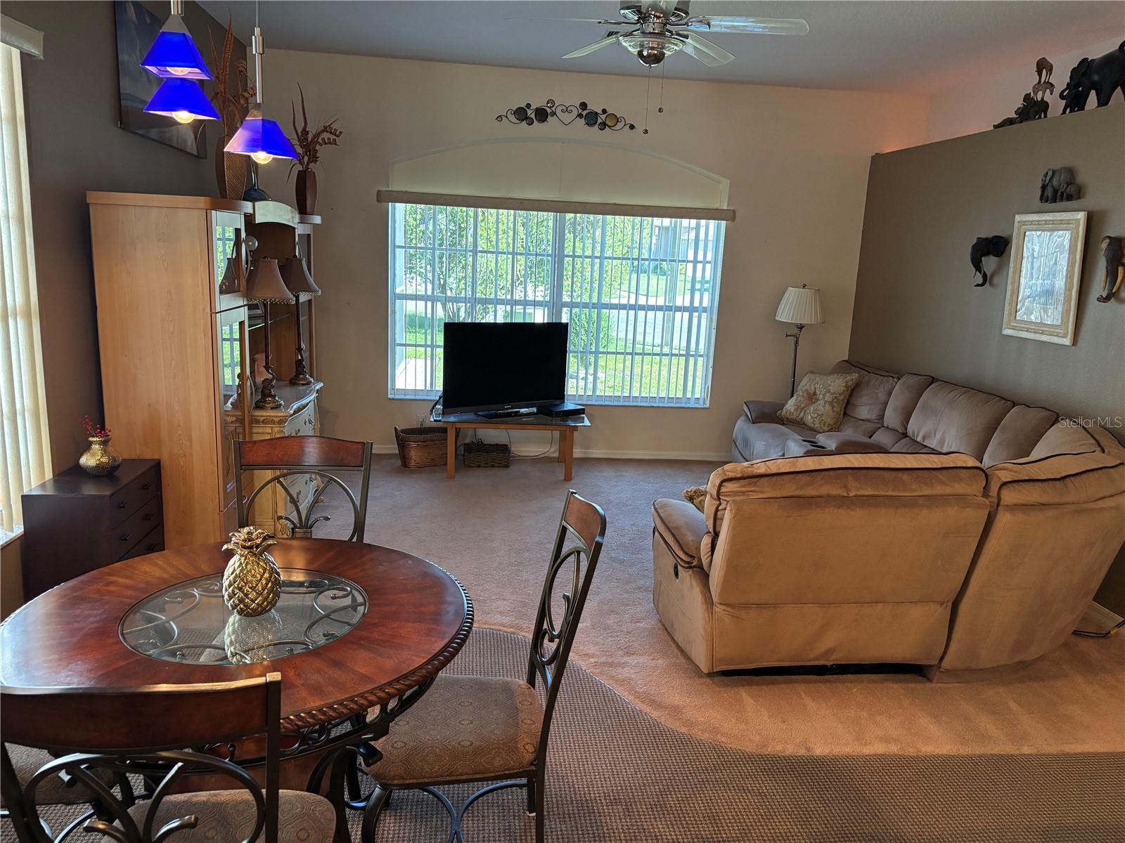 Listing photo id 21 for 13339 Amberwood Street