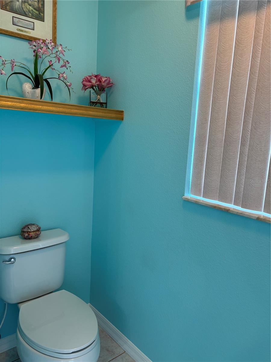Listing photo id 30 for 13339 Amberwood Street
