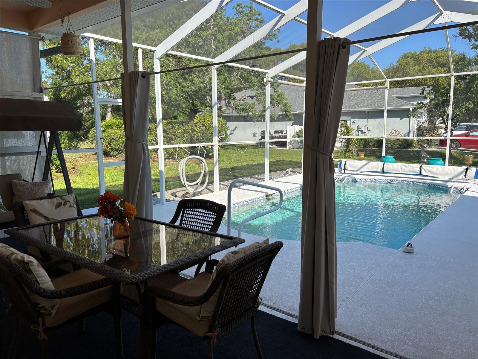 Listing photo id 37 for 13339 Amberwood Street