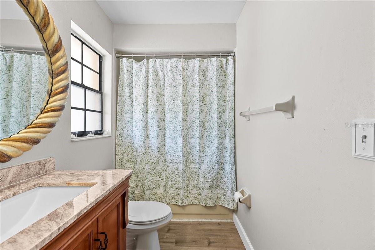 Image 23 of 43 For 7633 Piping Rock Court 7633