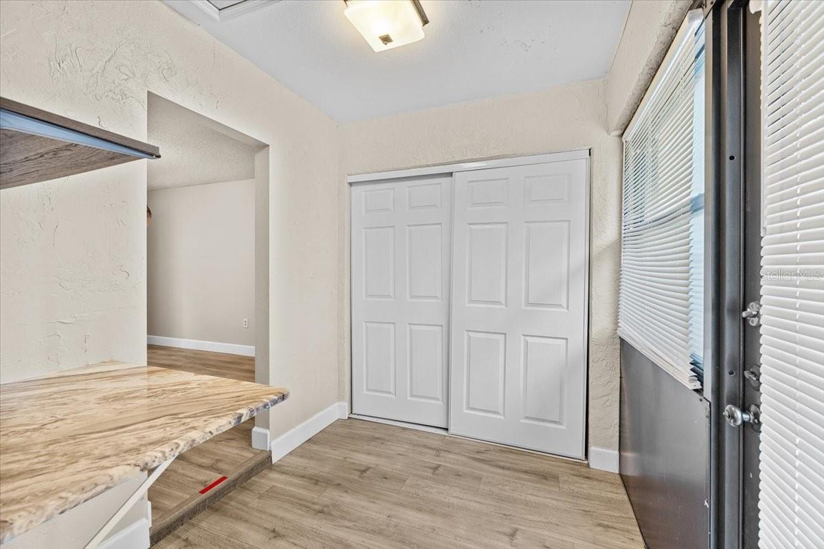Image 26 of 43 For 7633 Piping Rock Court 7633