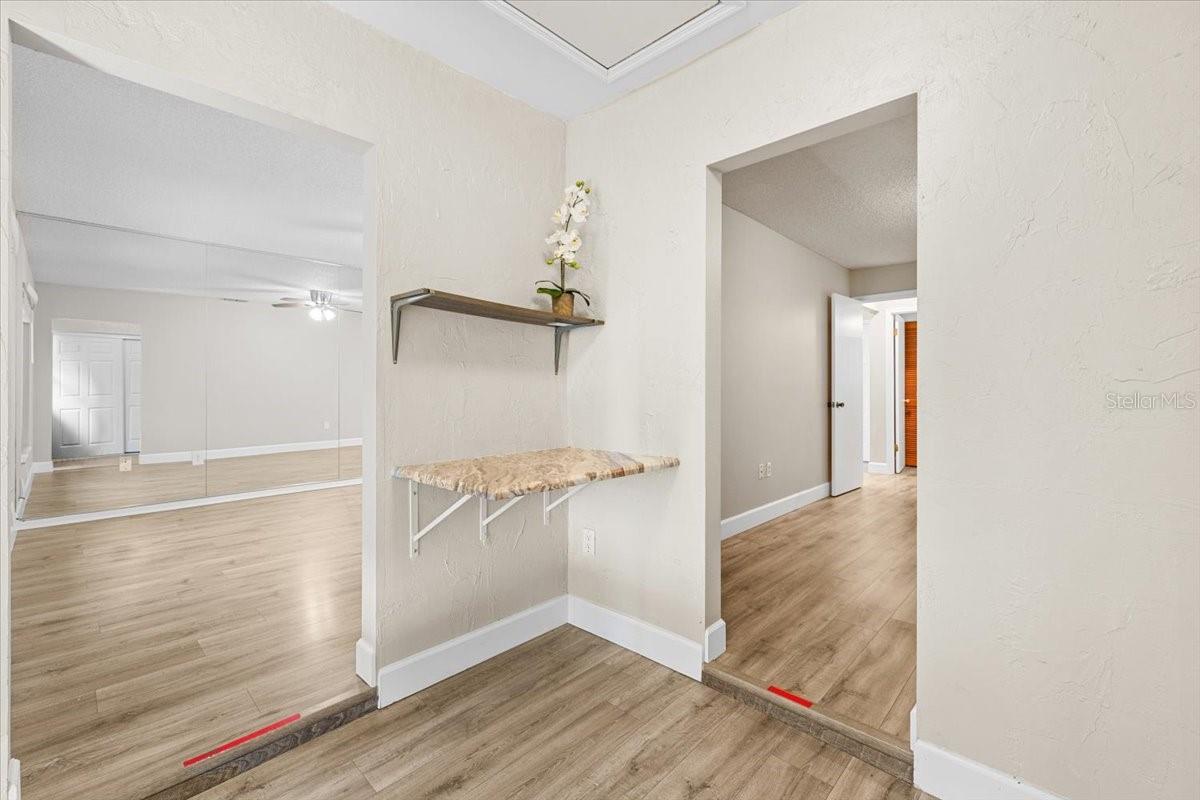 Image 28 of 43 For 7633 Piping Rock Court 7633