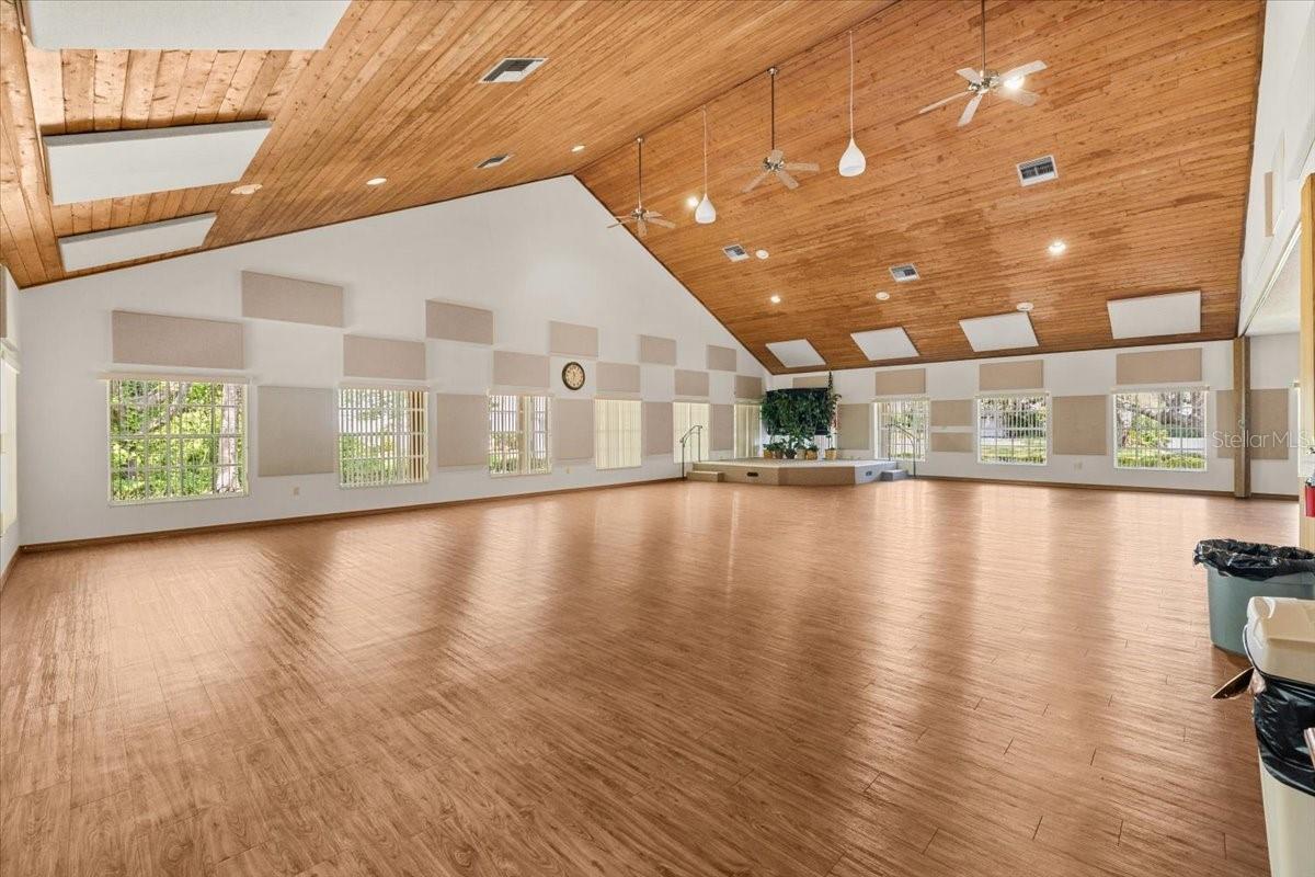 Image 38 of 43 For 7633 Piping Rock Court 7633