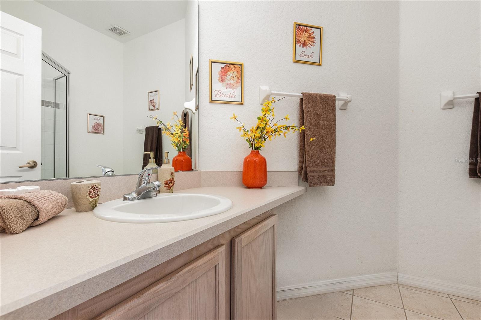 Image 16 of 21 For 908 Andalusia Loop