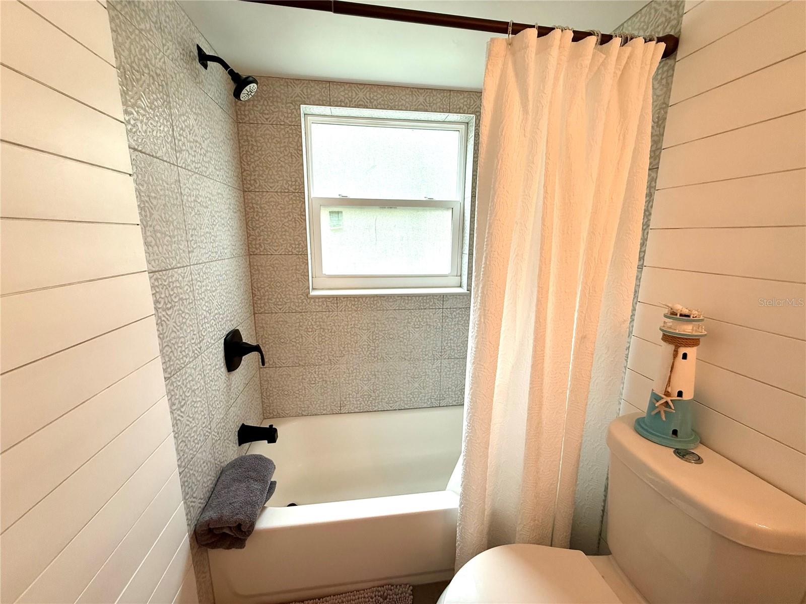 Image 6 of 16 For 13125 Wilcox Road 15103