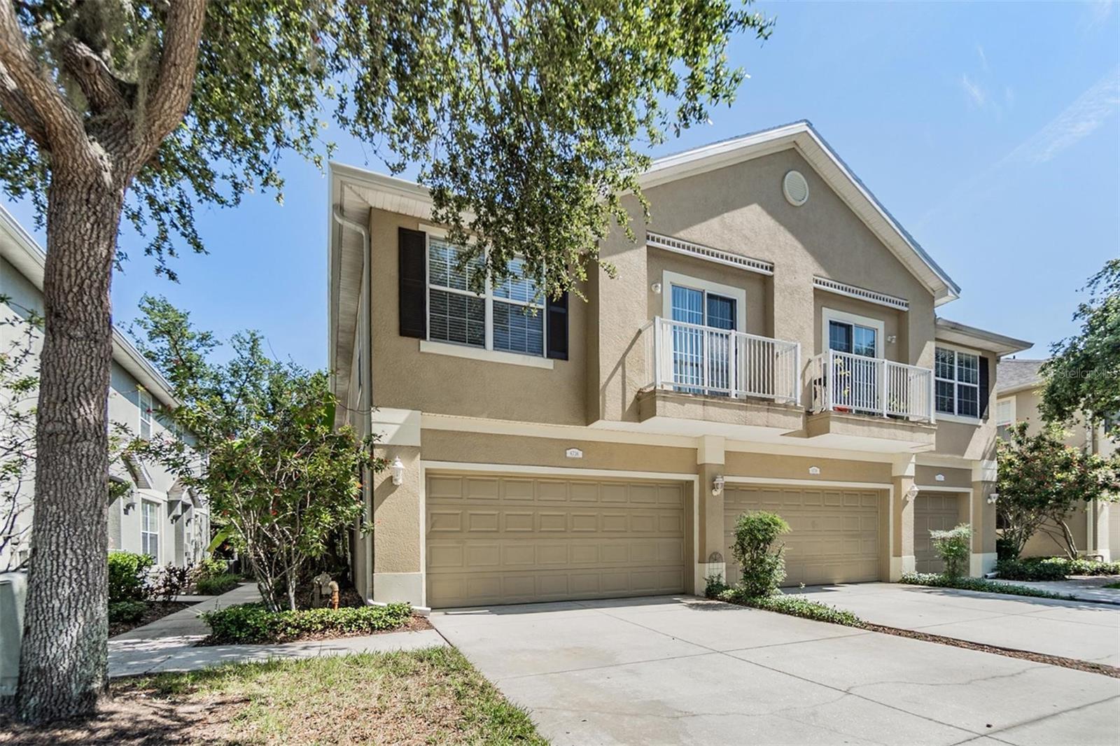 Listing photo id 0 for 6736 Breezy Palm Drive