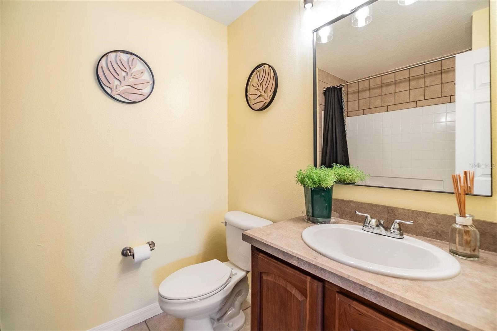 Listing photo id 22 for 6736 Breezy Palm Drive