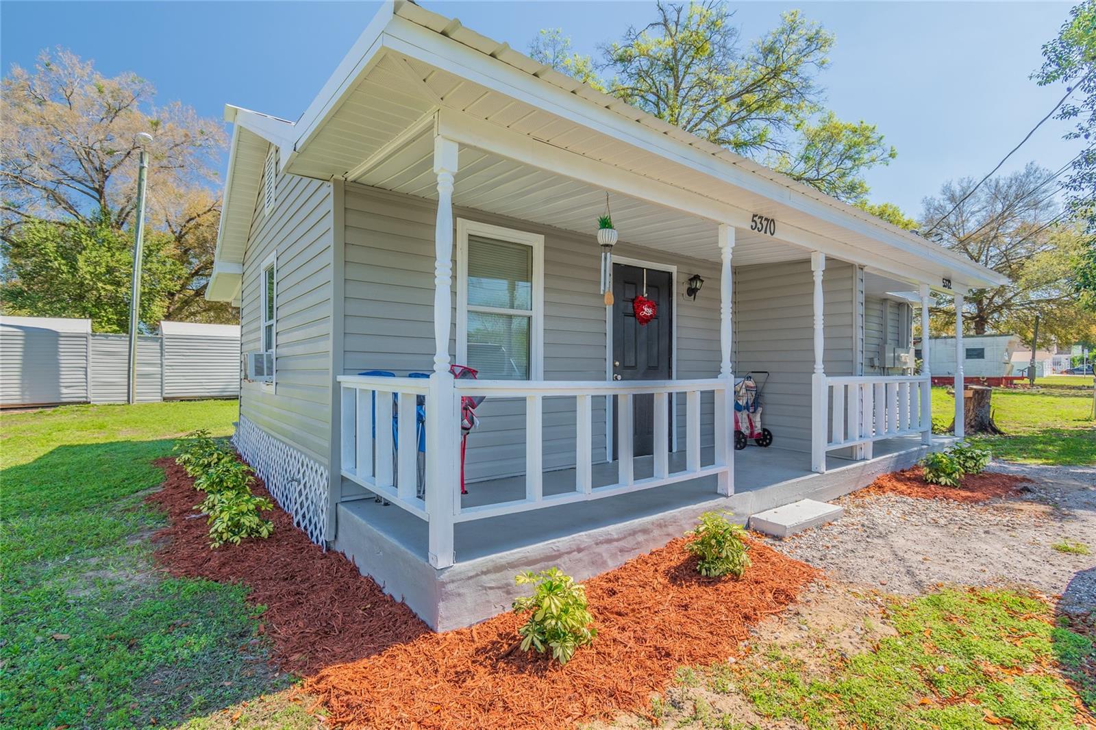 Image 16 of 79 For 4059 Orange Avenue Se