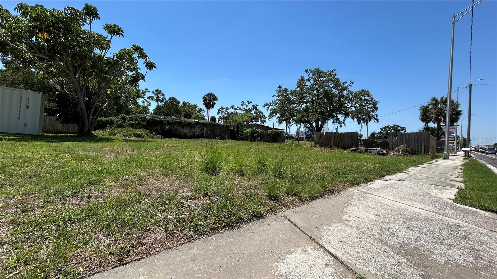 Image 4 of 7 For 9909 41 Highway