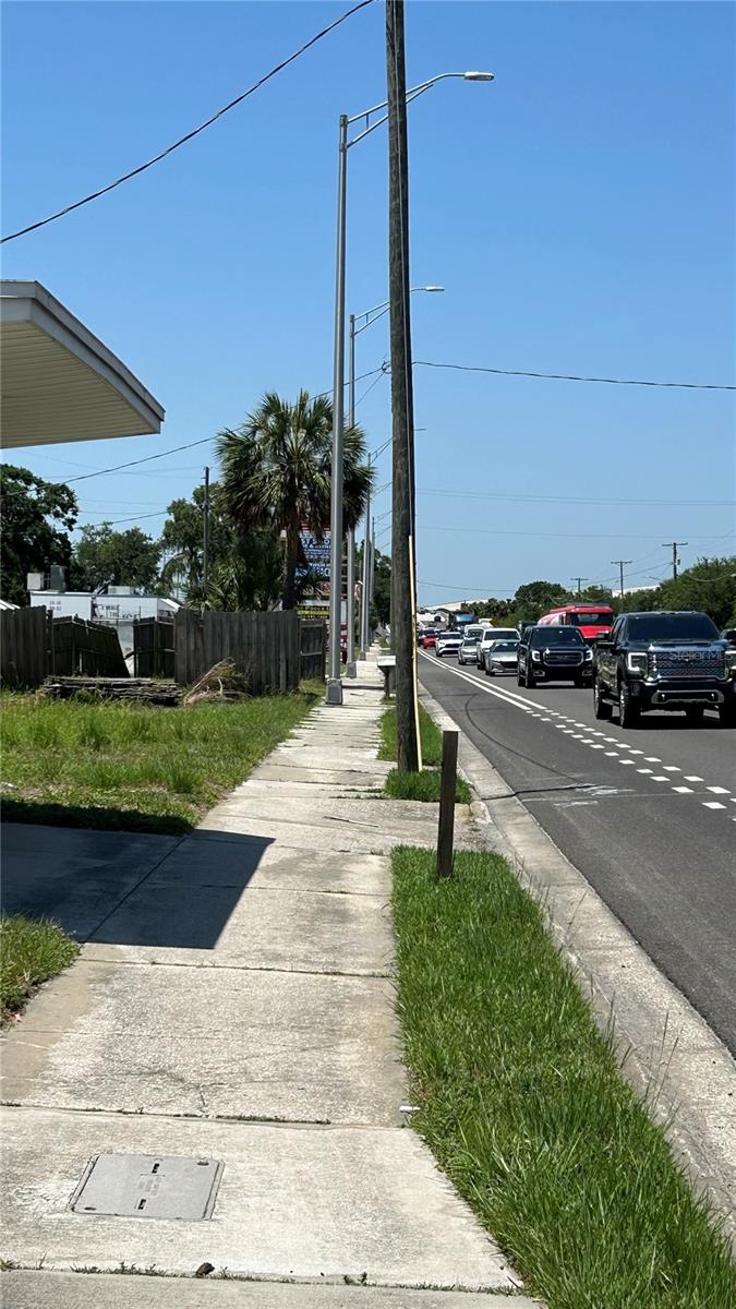 Image 5 of 7 For 9909 41 Highway
