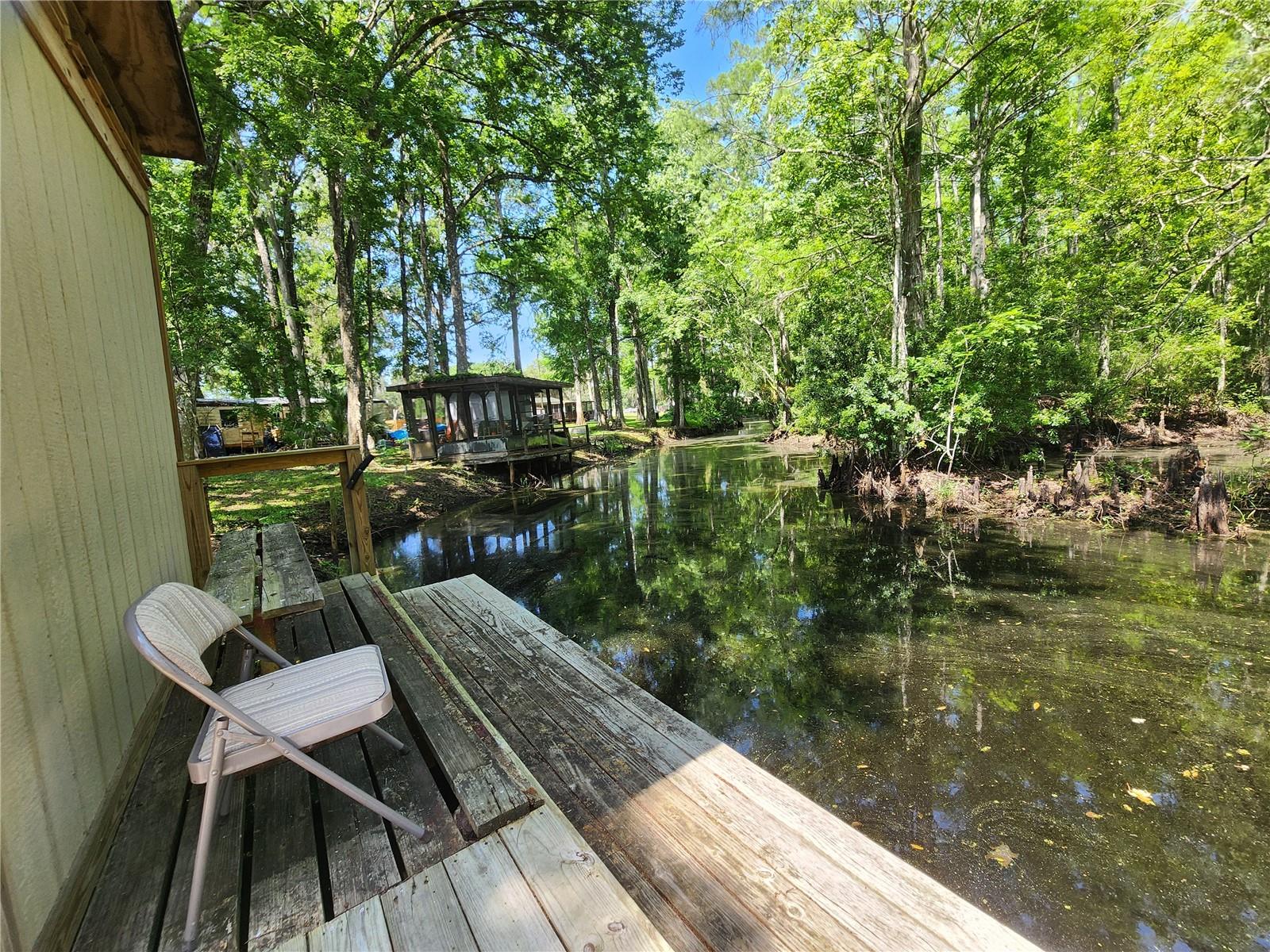 Listing photo id 0 for 7576 Bobcat Point