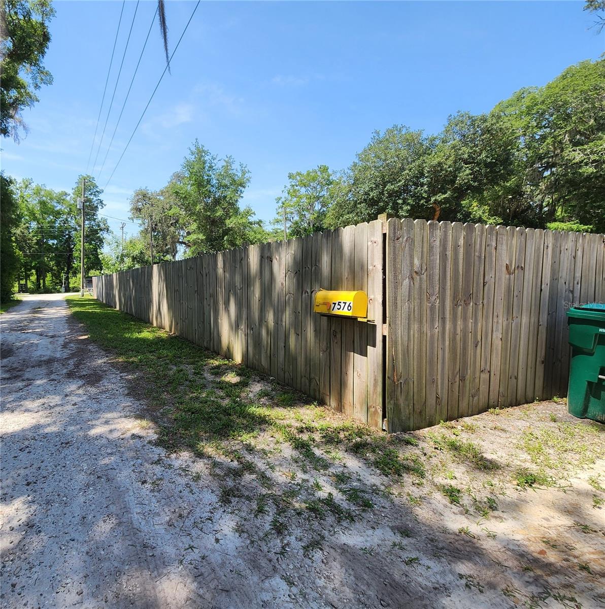 Listing photo id 33 for 7576 Bobcat Point