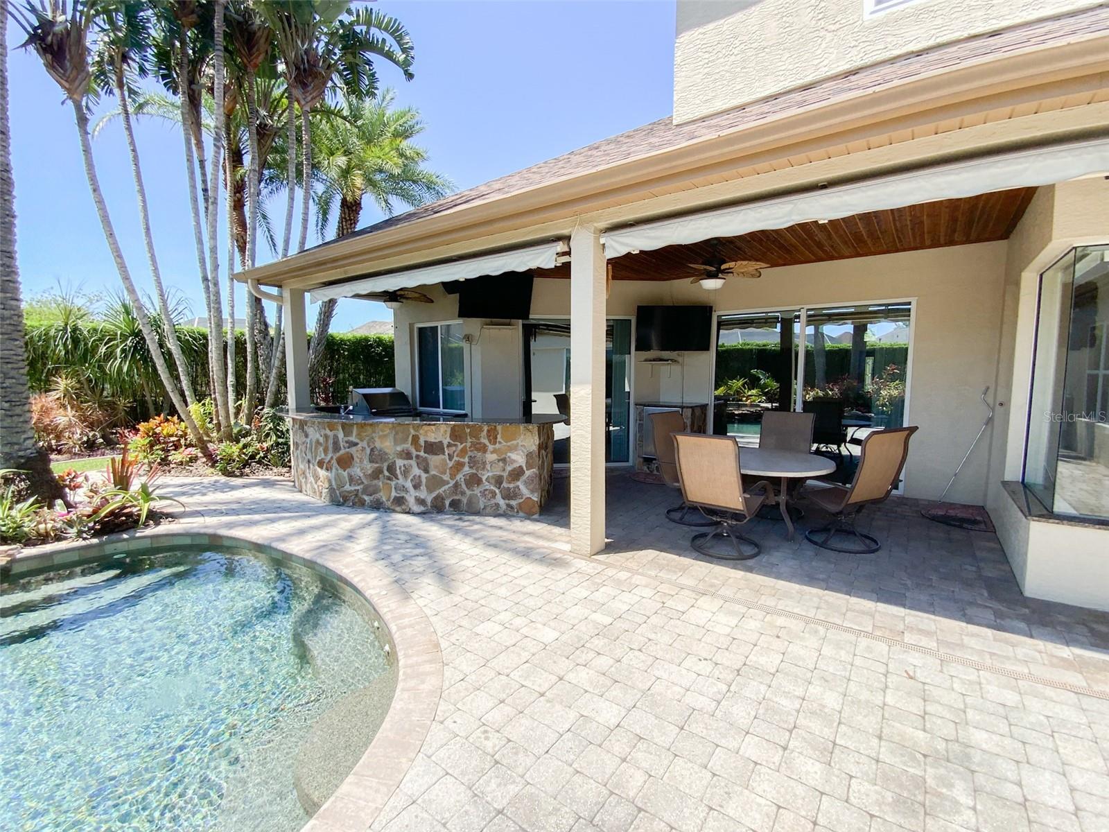 Listing photo id 13 for 2041 Gold Dust Court
