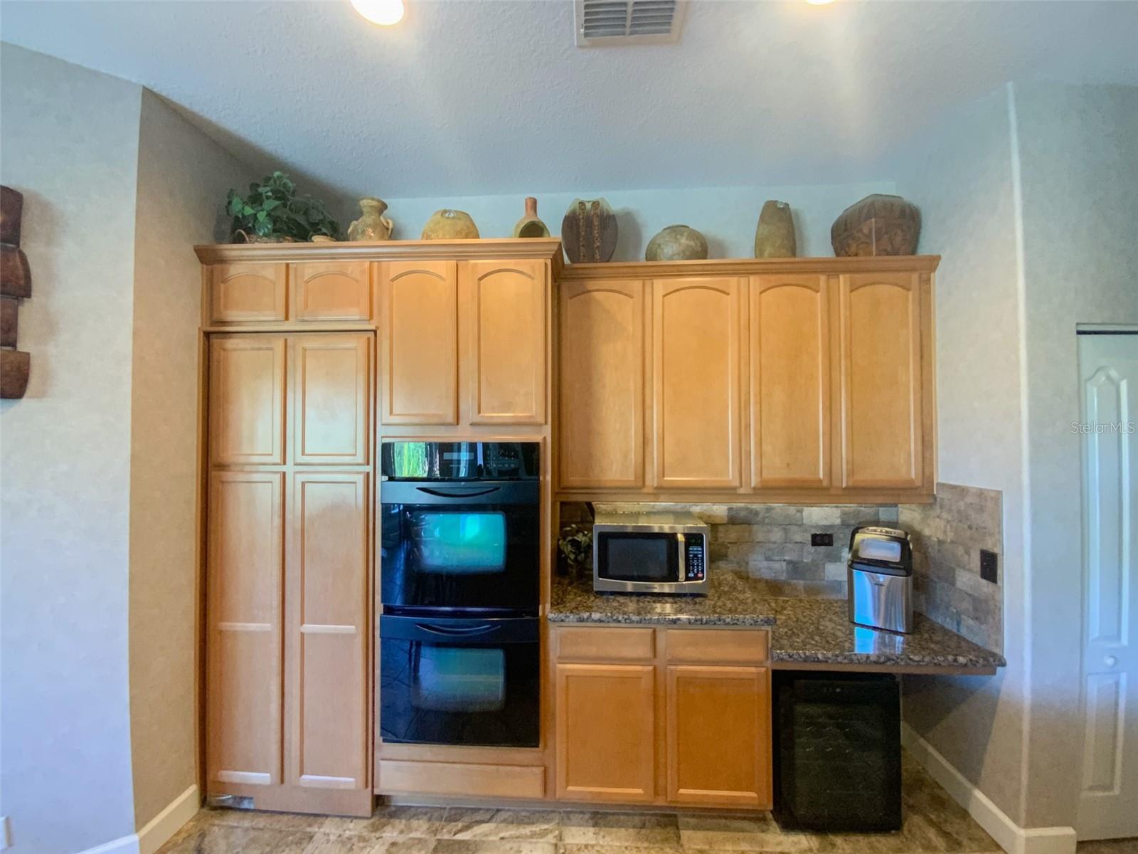 Listing photo id 24 for 2041 Gold Dust Court