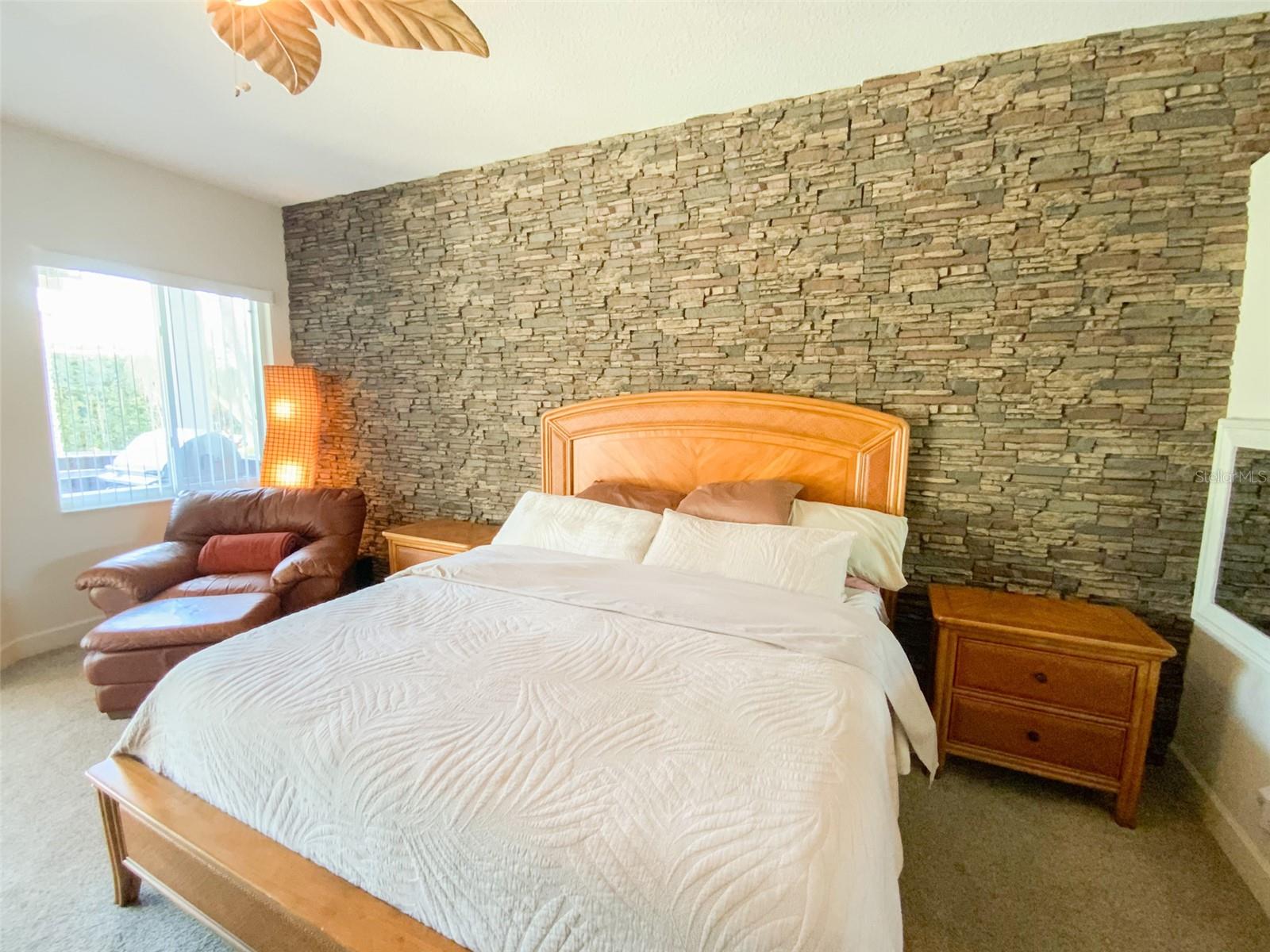 Listing photo id 40 for 2041 Gold Dust Court