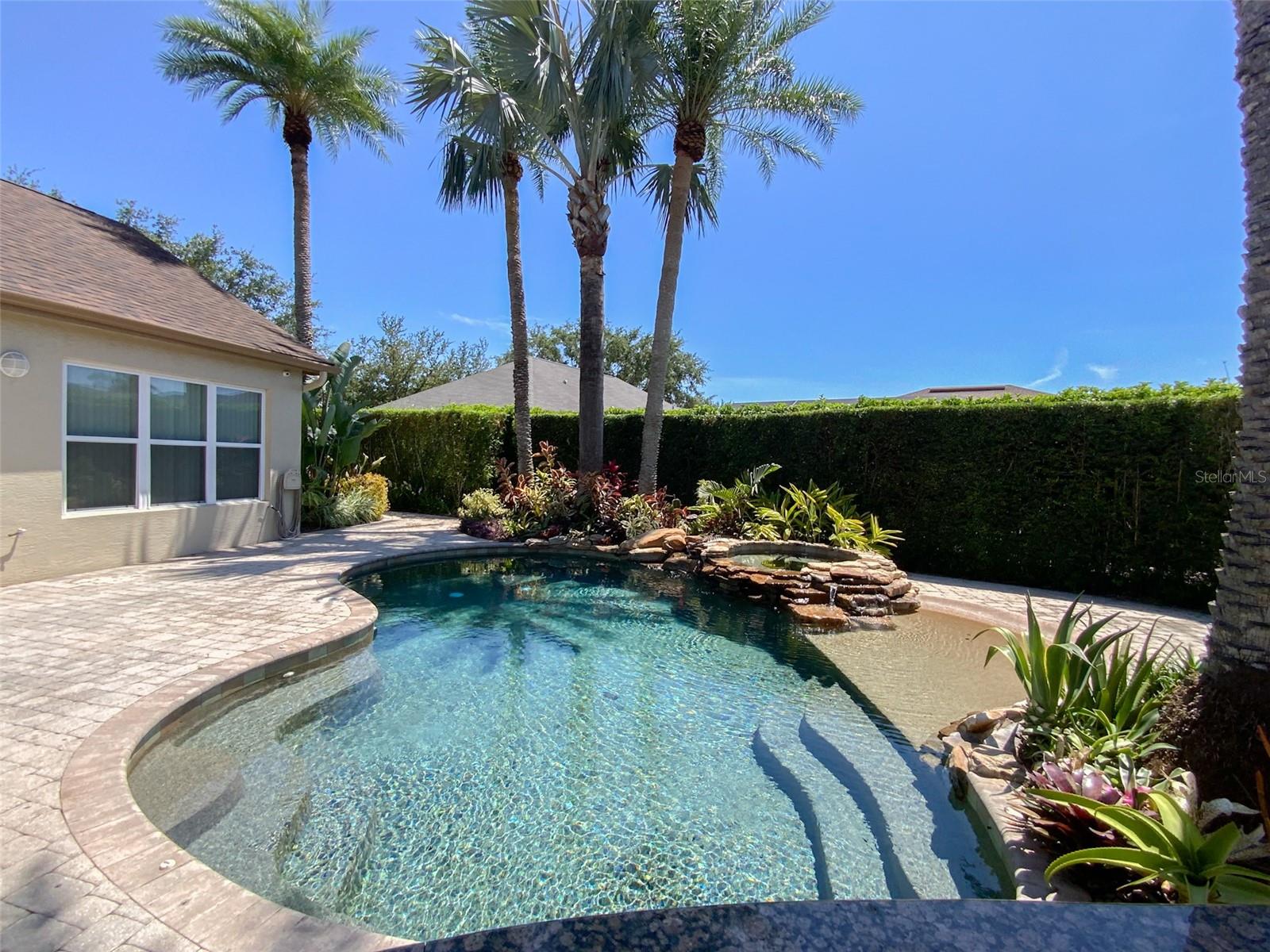 Listing photo id 6 for 2041 Gold Dust Court