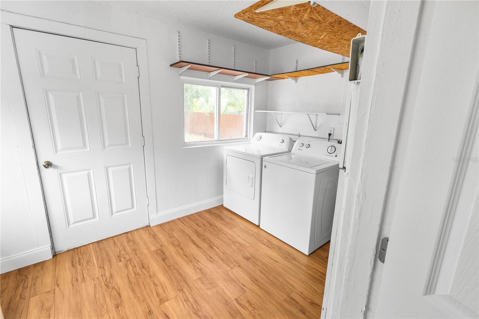 Image 14 of 44 For 2312 Highland Street S