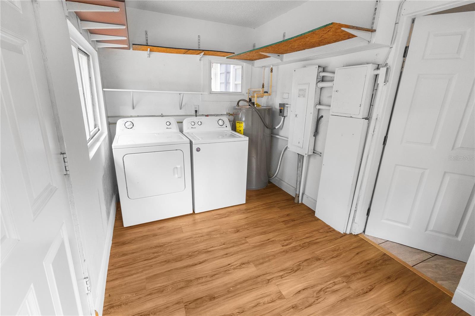 Image 15 of 44 For 2312 Highland Street S