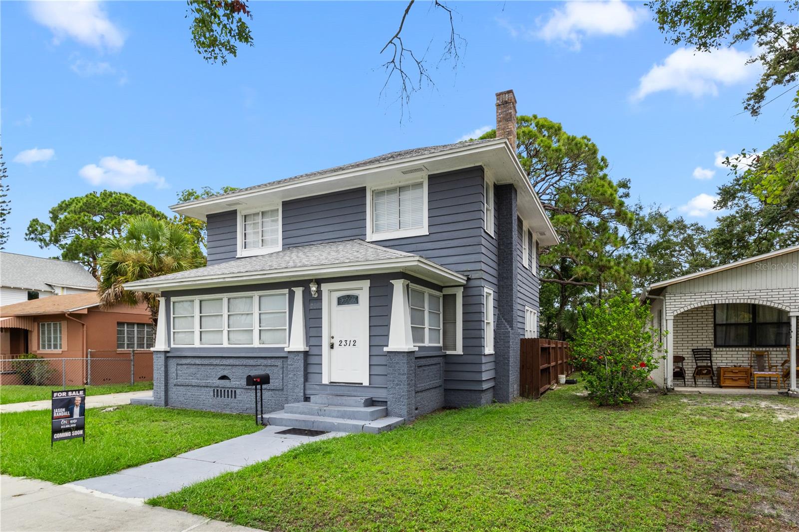 Image 2 of 44 For 2312 Highland Street S