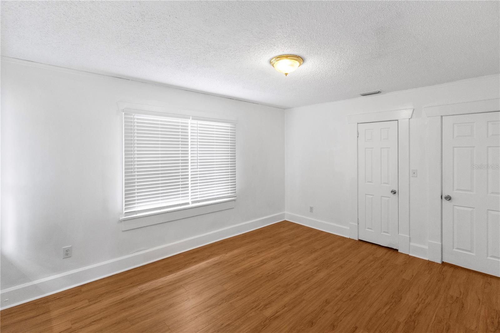 Image 34 of 44 For 2312 Highland Street S