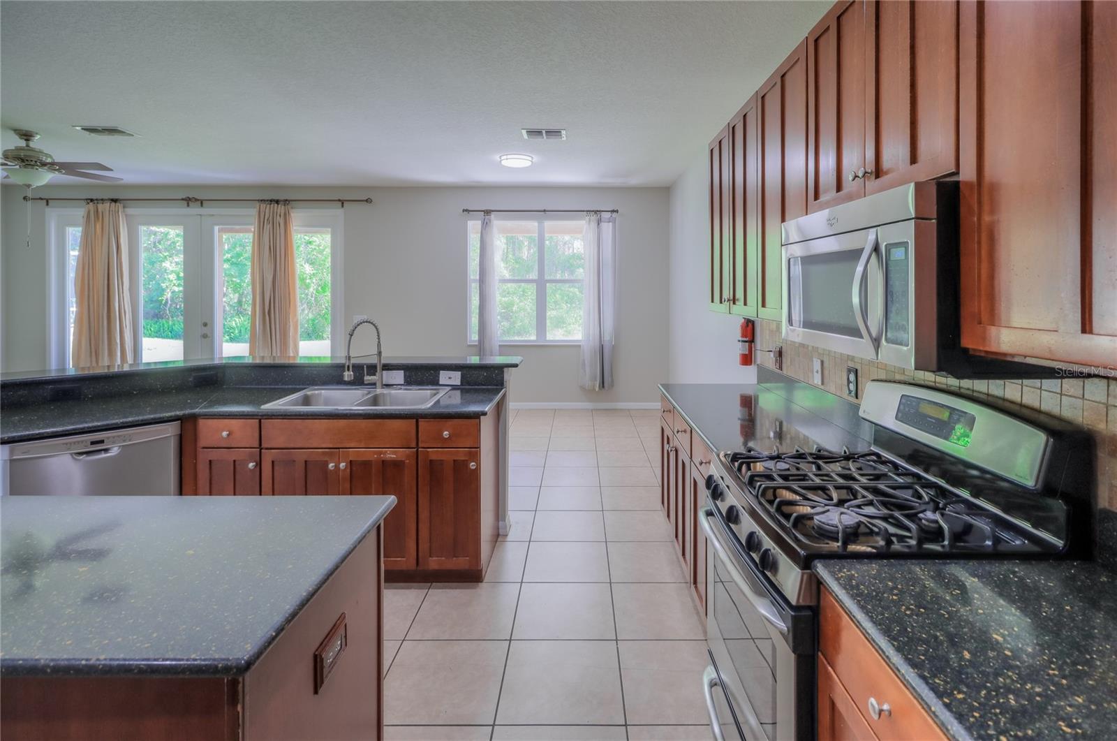 Image 23 of 85 For 20513 Sultana Court