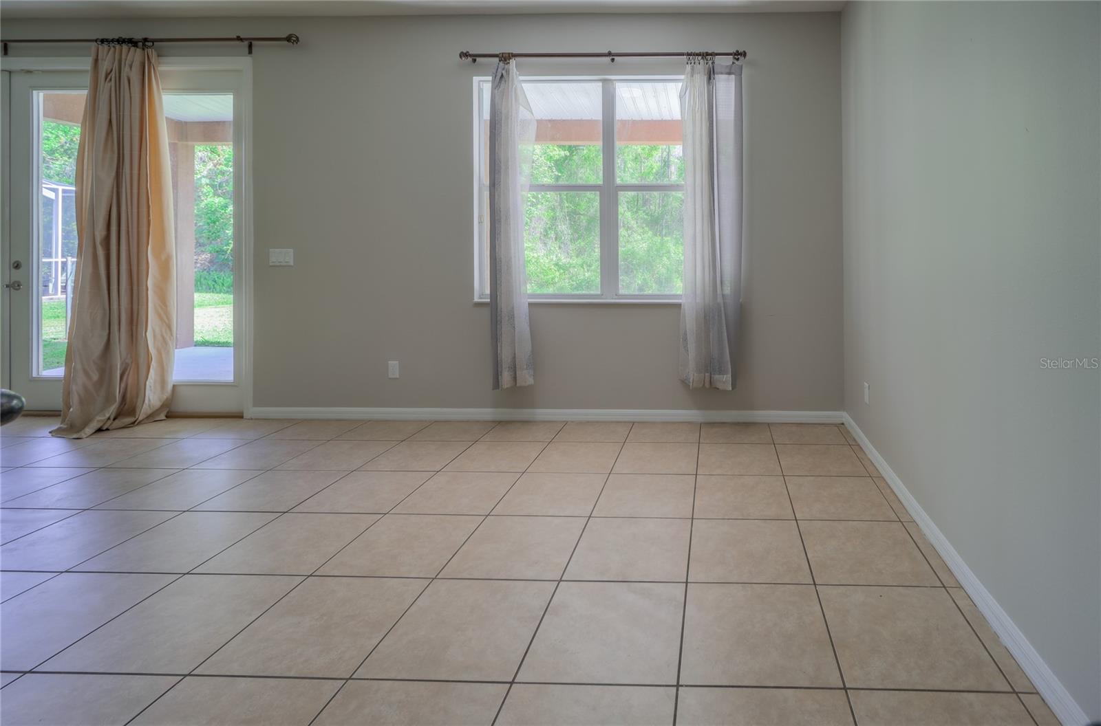 Image 31 of 85 For 20513 Sultana Court