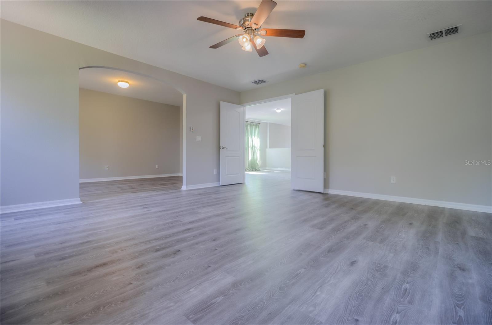 Image 42 of 85 For 20513 Sultana Court