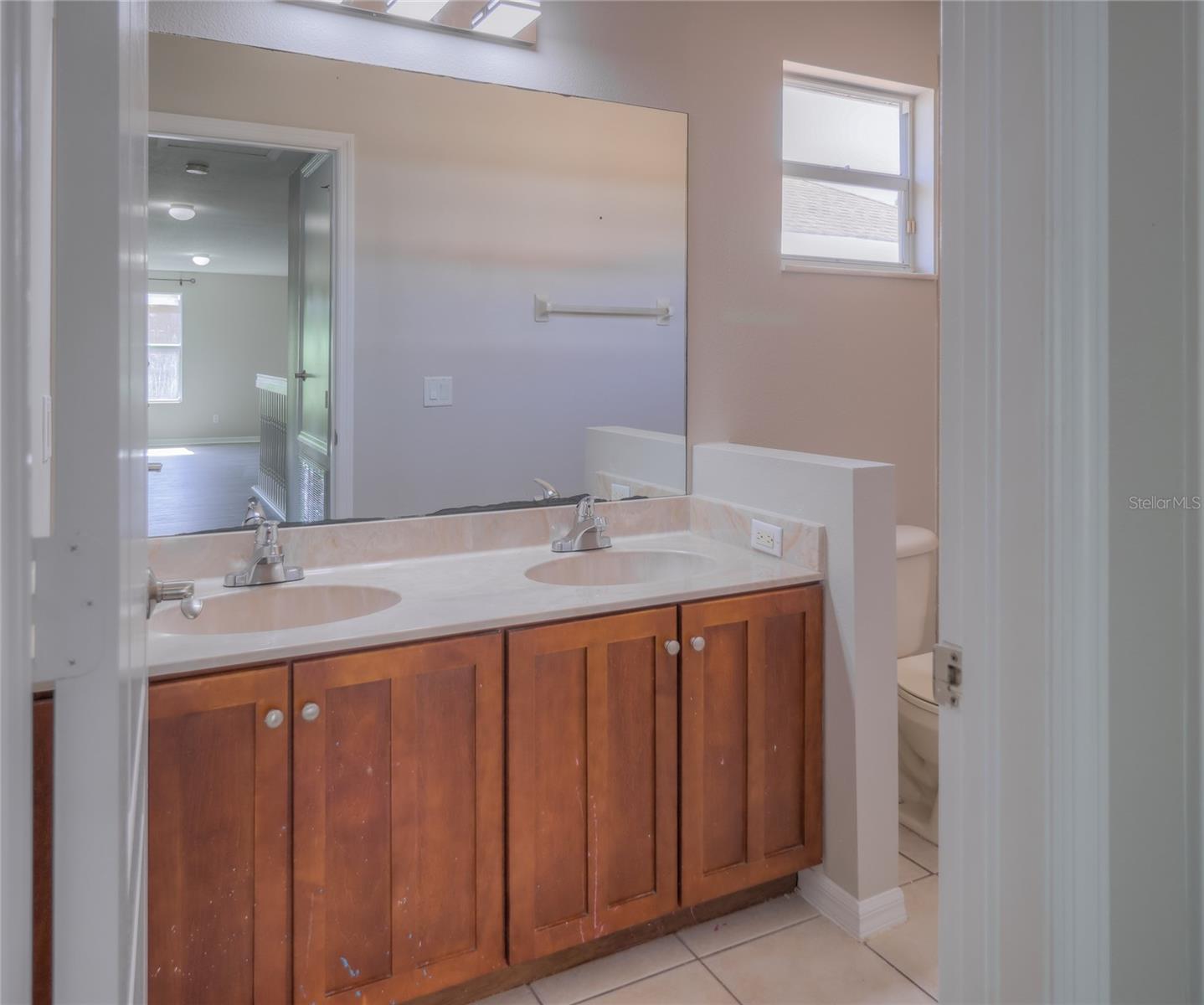 Image 62 of 85 For 20513 Sultana Court