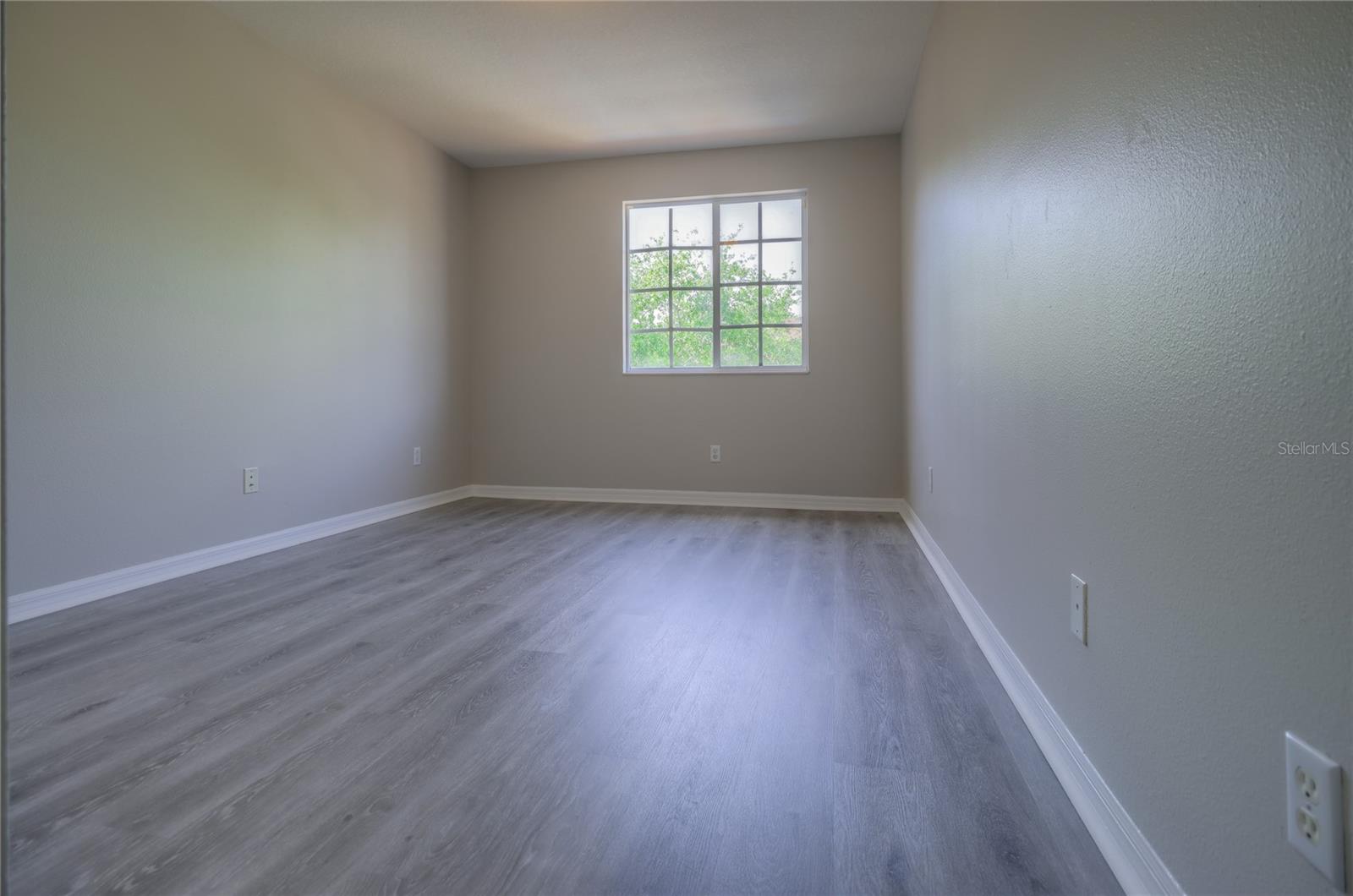 Image 65 of 85 For 20513 Sultana Court