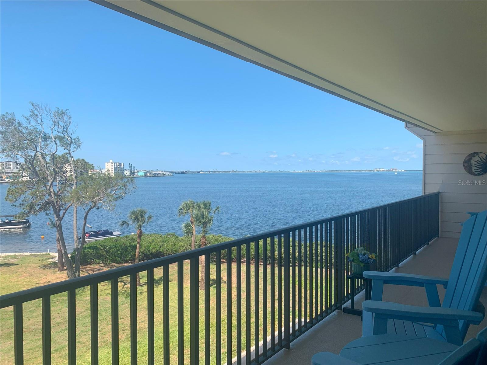Image 11 of 62 For 2700 Bayshore Boulevard 11308