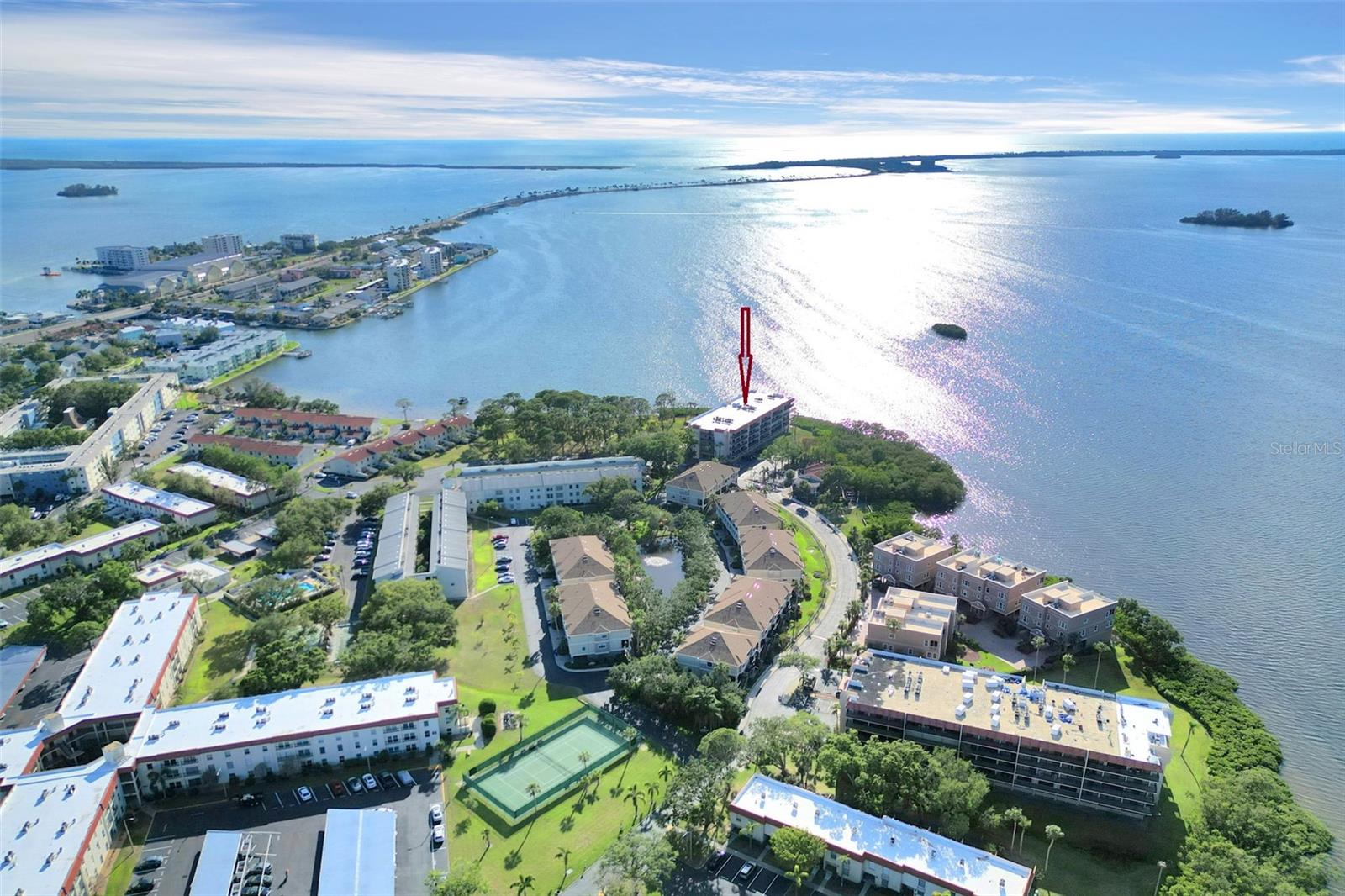 Image 2 of 62 For 2700 Bayshore Boulevard 11308