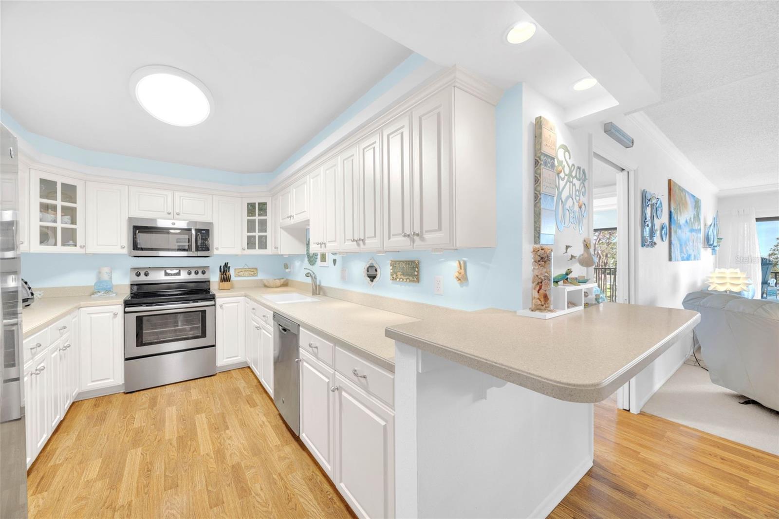 Image 26 of 62 For 2700 Bayshore Boulevard 11308