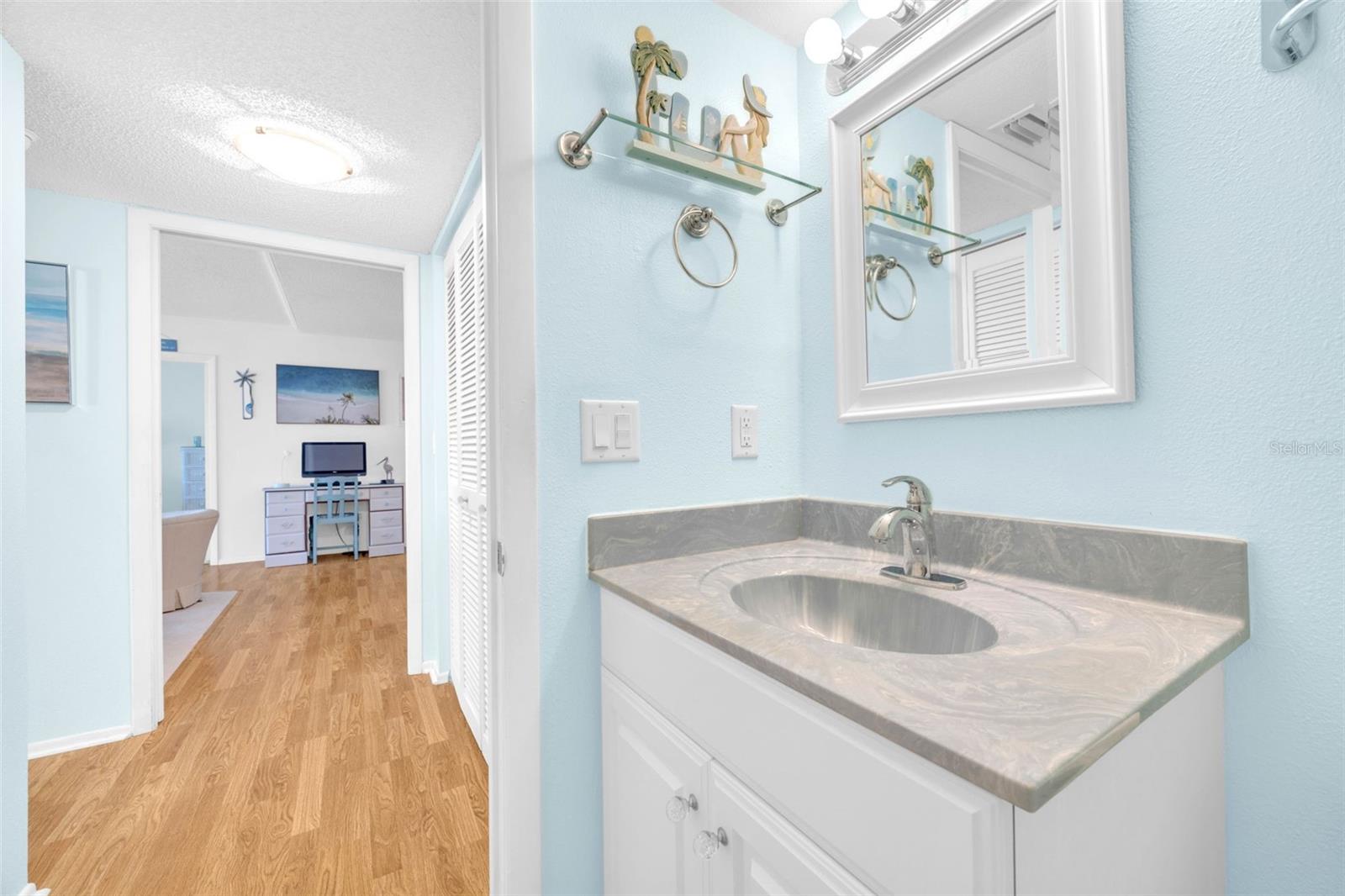 Image 45 of 62 For 2700 Bayshore Boulevard 11308