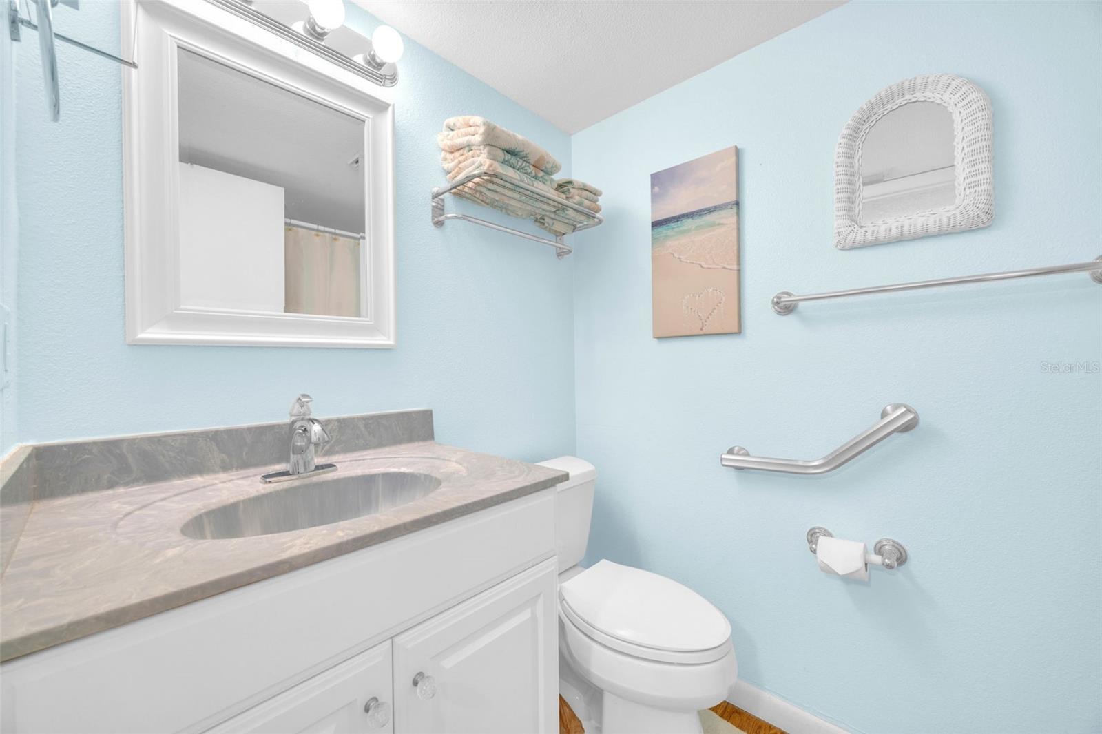 Image 46 of 62 For 2700 Bayshore Boulevard 11308