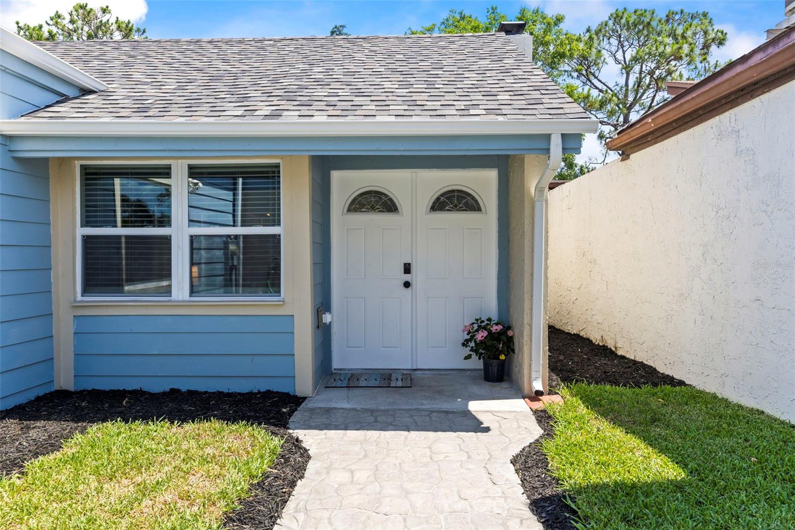 Listing photo id 0 for 12516 Cobble Stone Drive