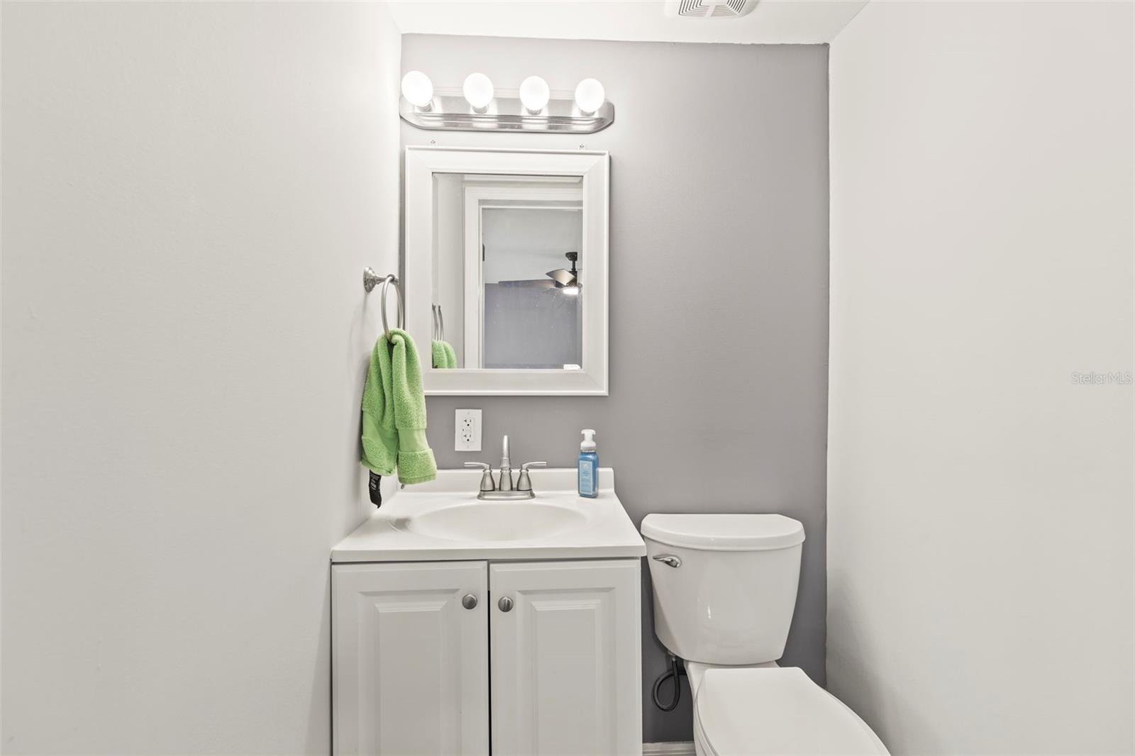 Listing photo id 19 for 12516 Cobble Stone Drive