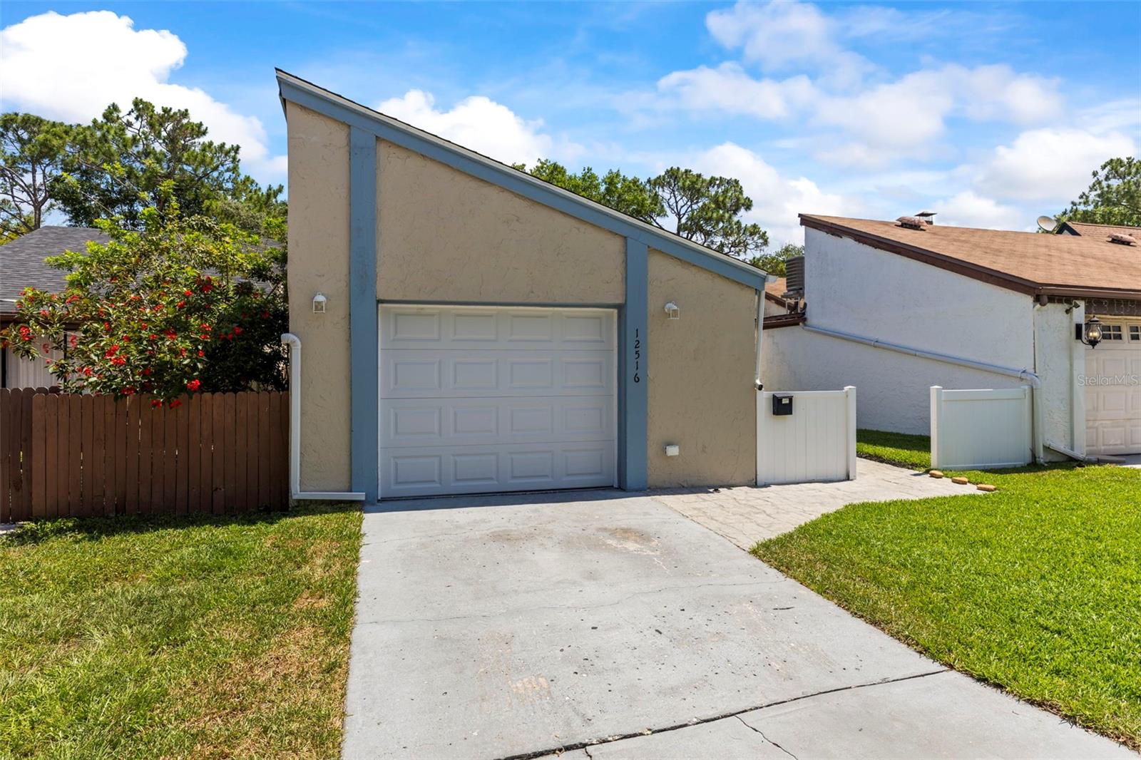 Listing photo id 34 for 12516 Cobble Stone Drive