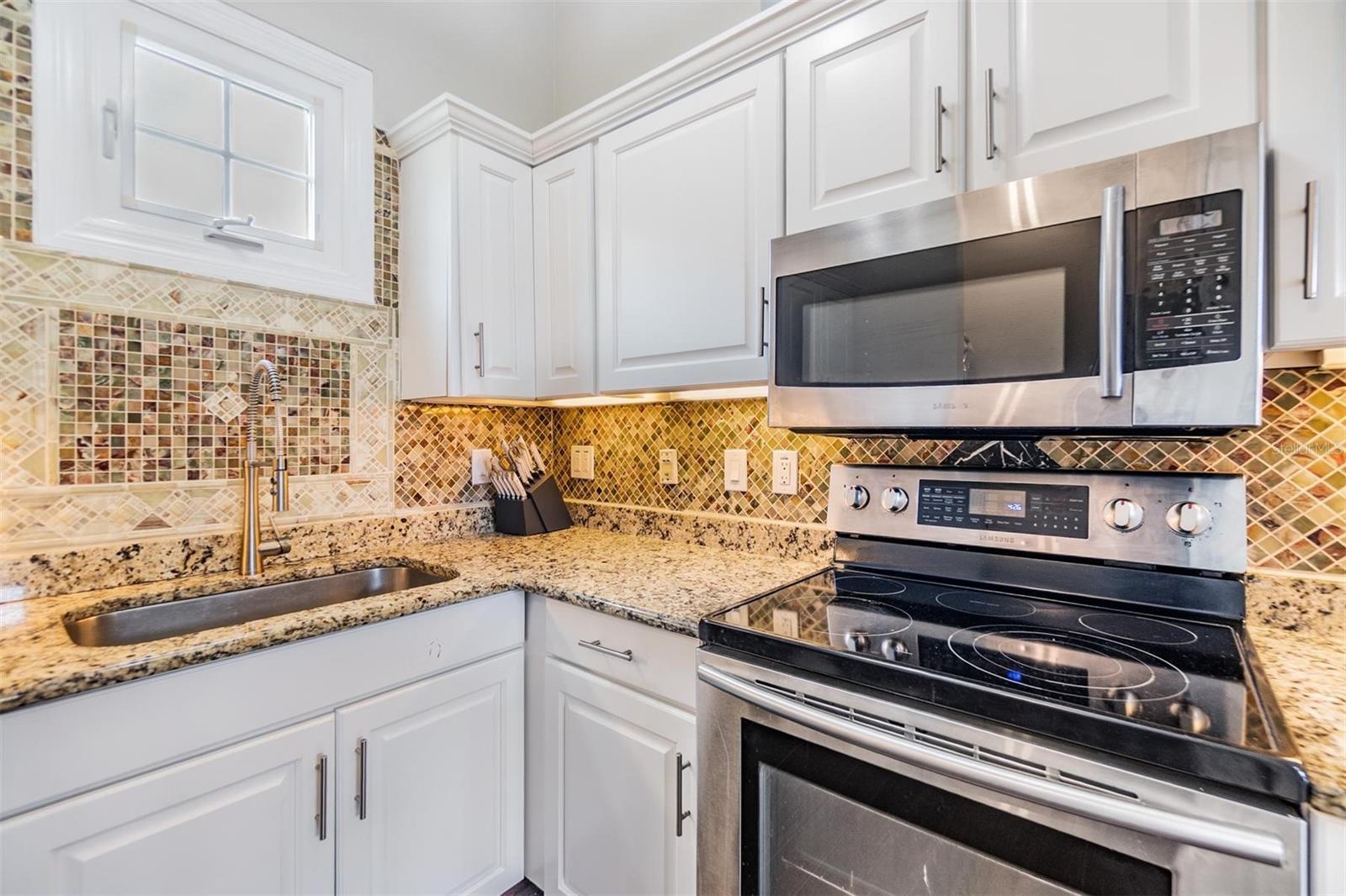 Image 25 of 37 For 501 Knights Run Avenue 6104