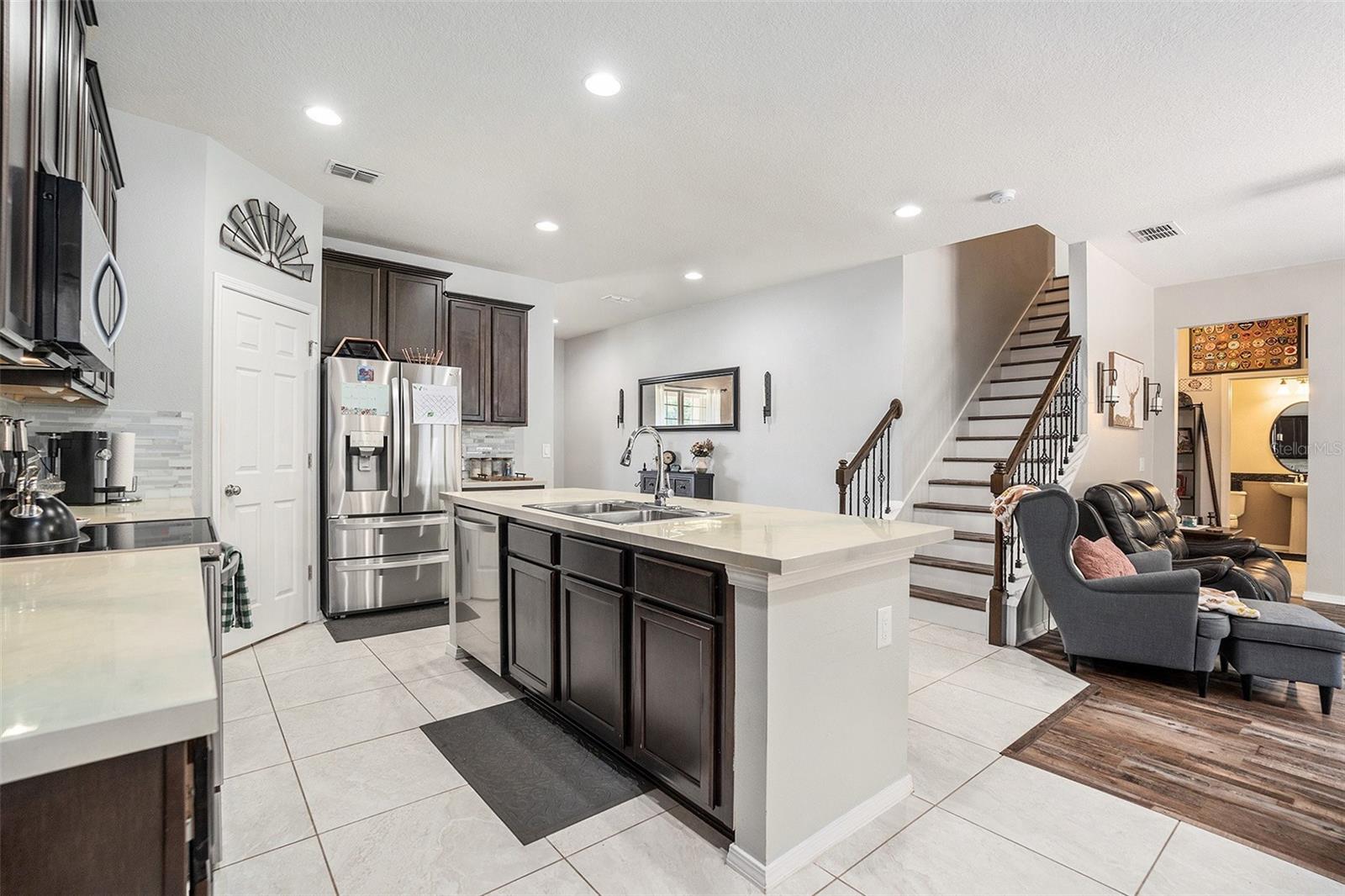 Image 6 of 32 For 15561 Stone House Drive