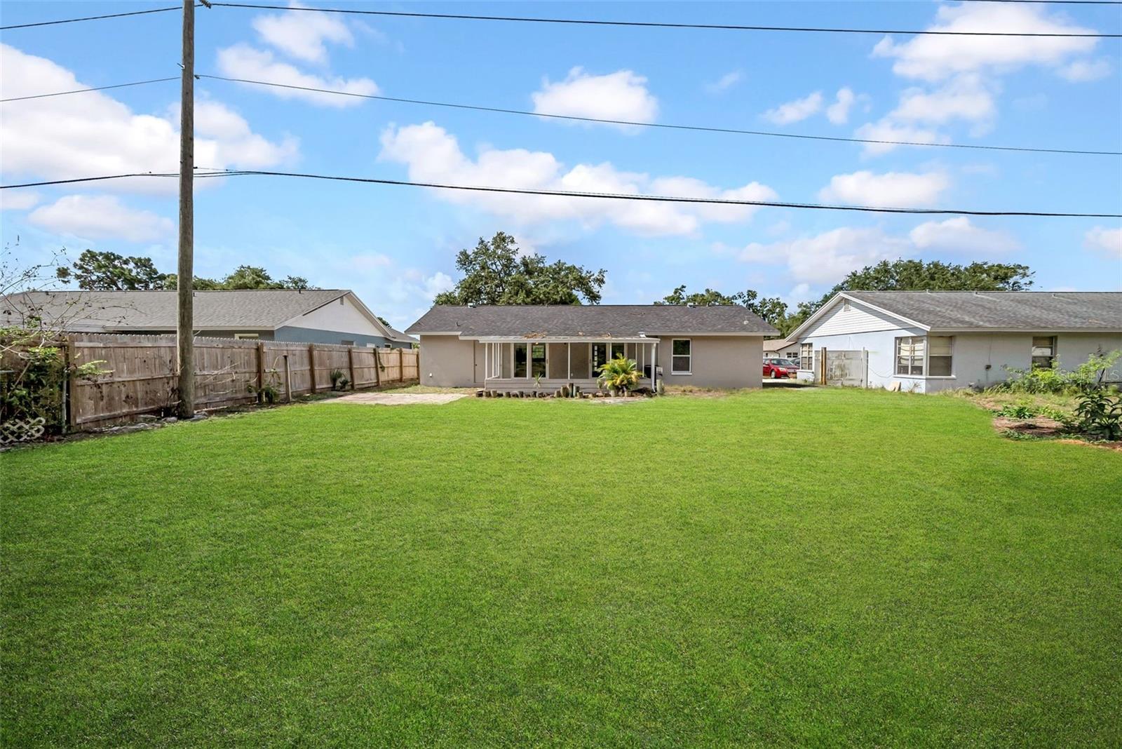 Image 32 of 38 For 8433 101st Avenue