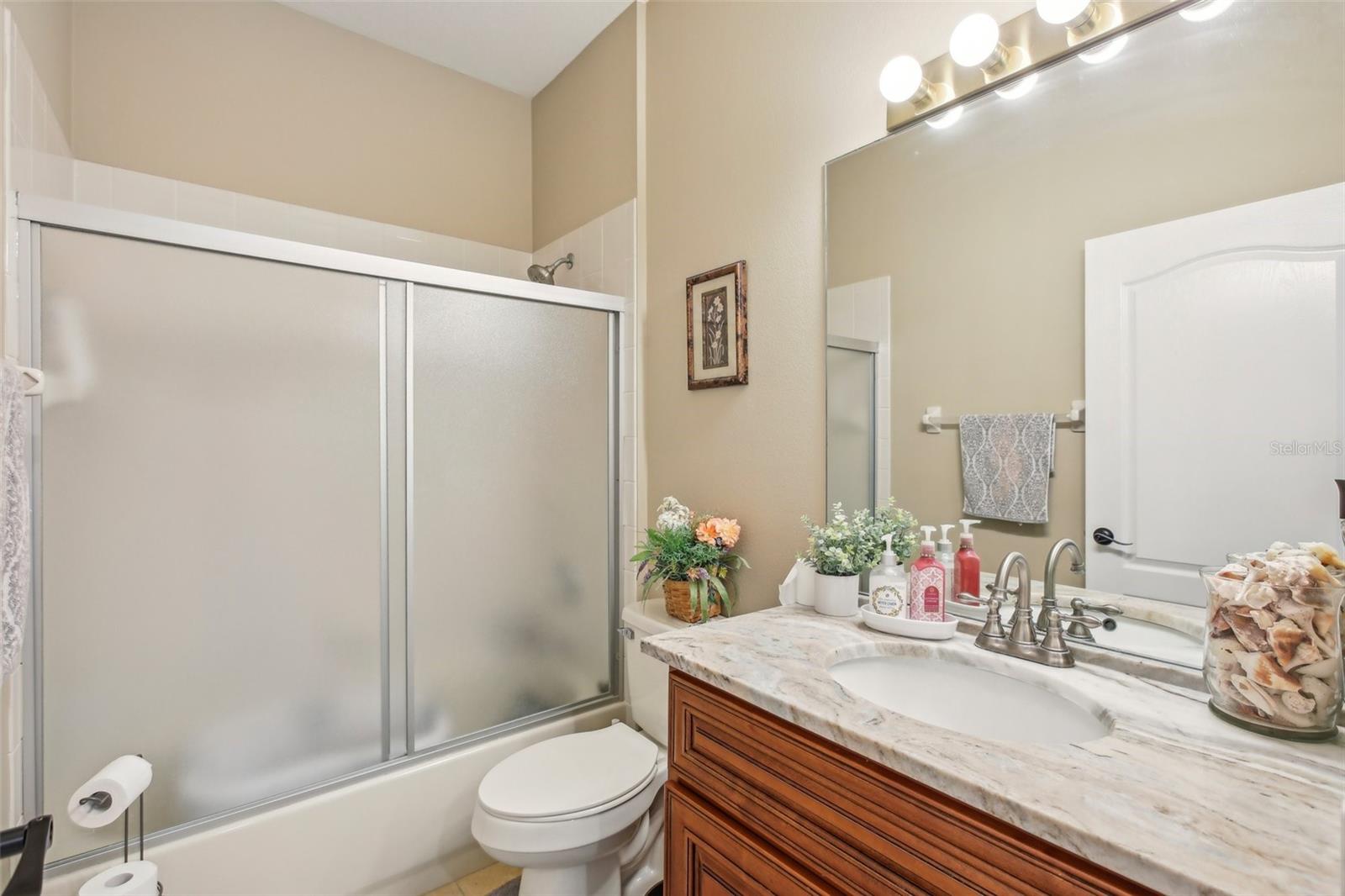 Image 33 of 51 For 8124 Brinegar Circle