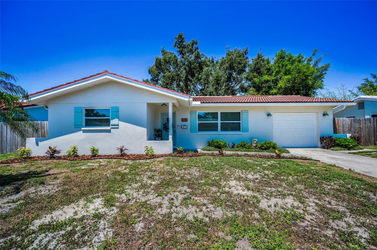 Image 13 of 67 For 9952 111th Street