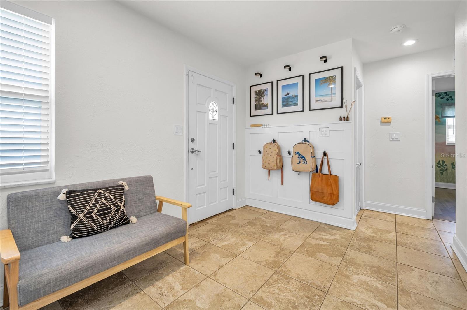 Image 16 of 67 For 9952 111th Street