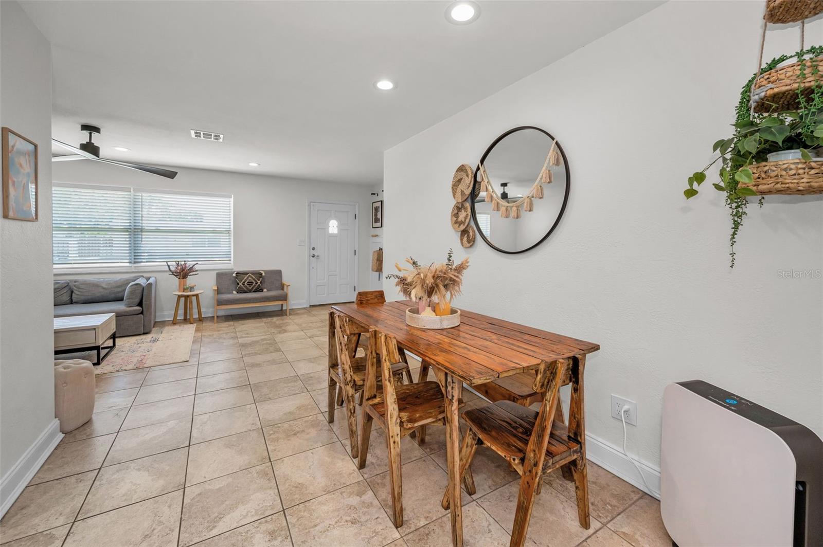 Image 24 of 67 For 9952 111th Street