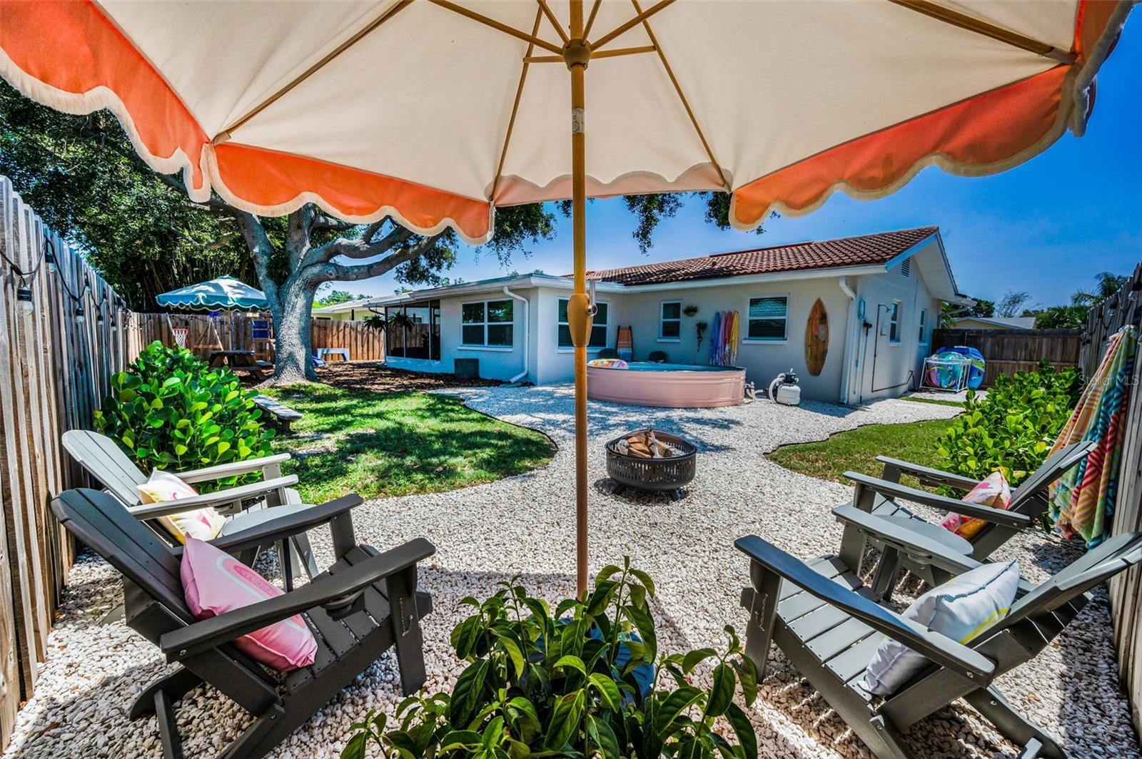 Image 5 of 67 For 9952 111th Street