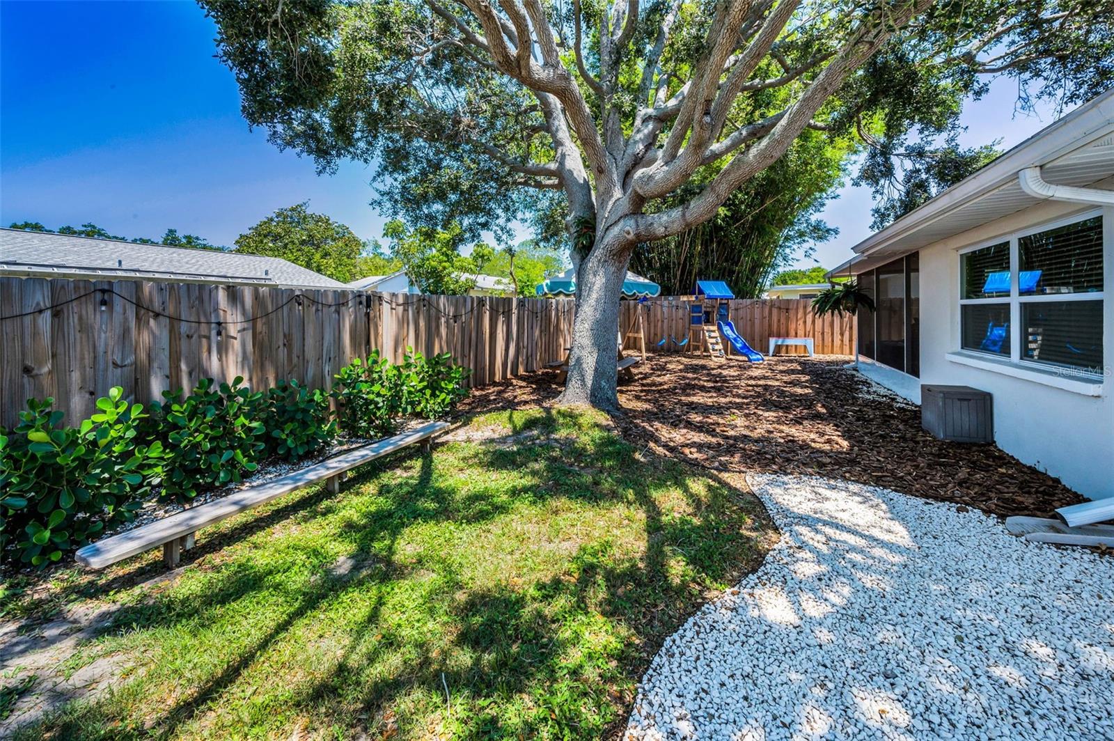 Image 56 of 67 For 9952 111th Street