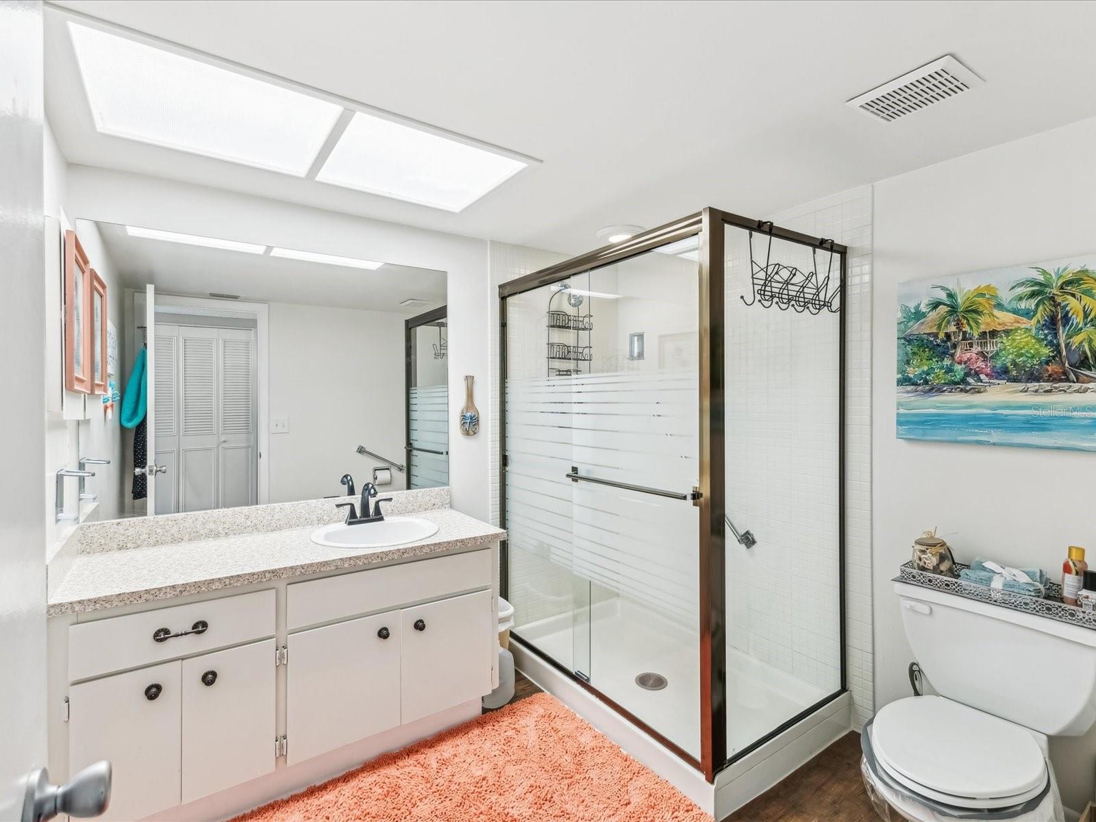 Image 15 of 42 For 10216 Regal Drive 409
