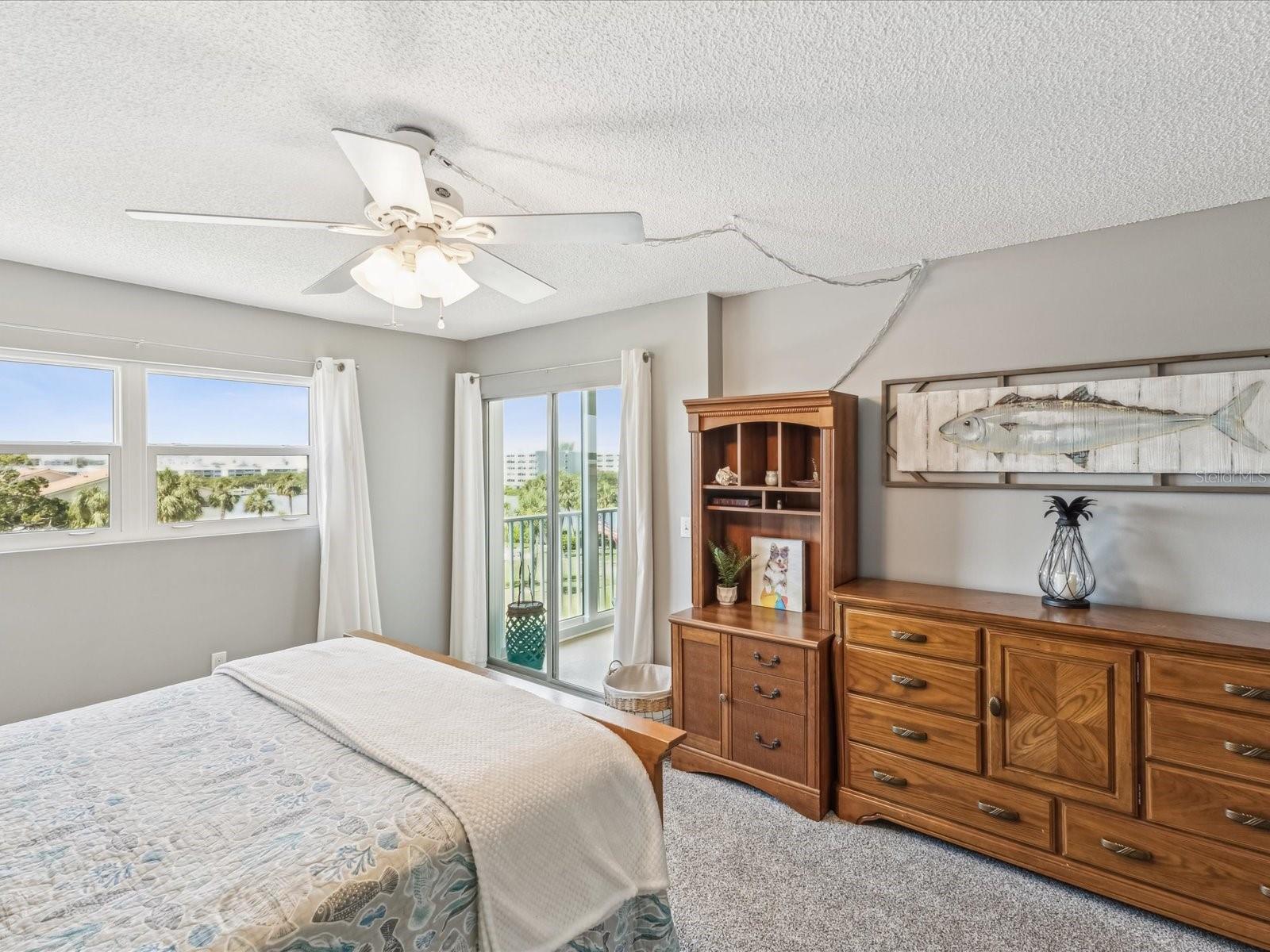 Image 18 of 42 For 10216 Regal Drive 409