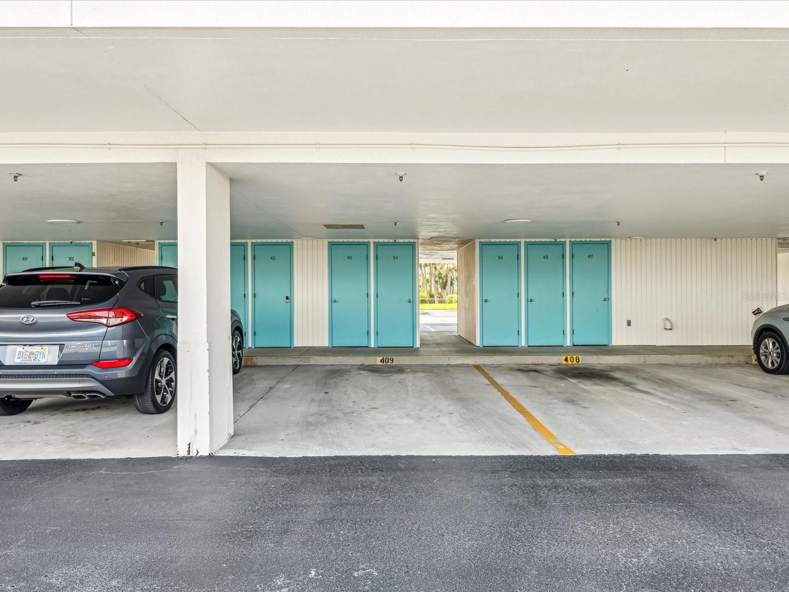Image 24 of 42 For 10216 Regal Drive 409