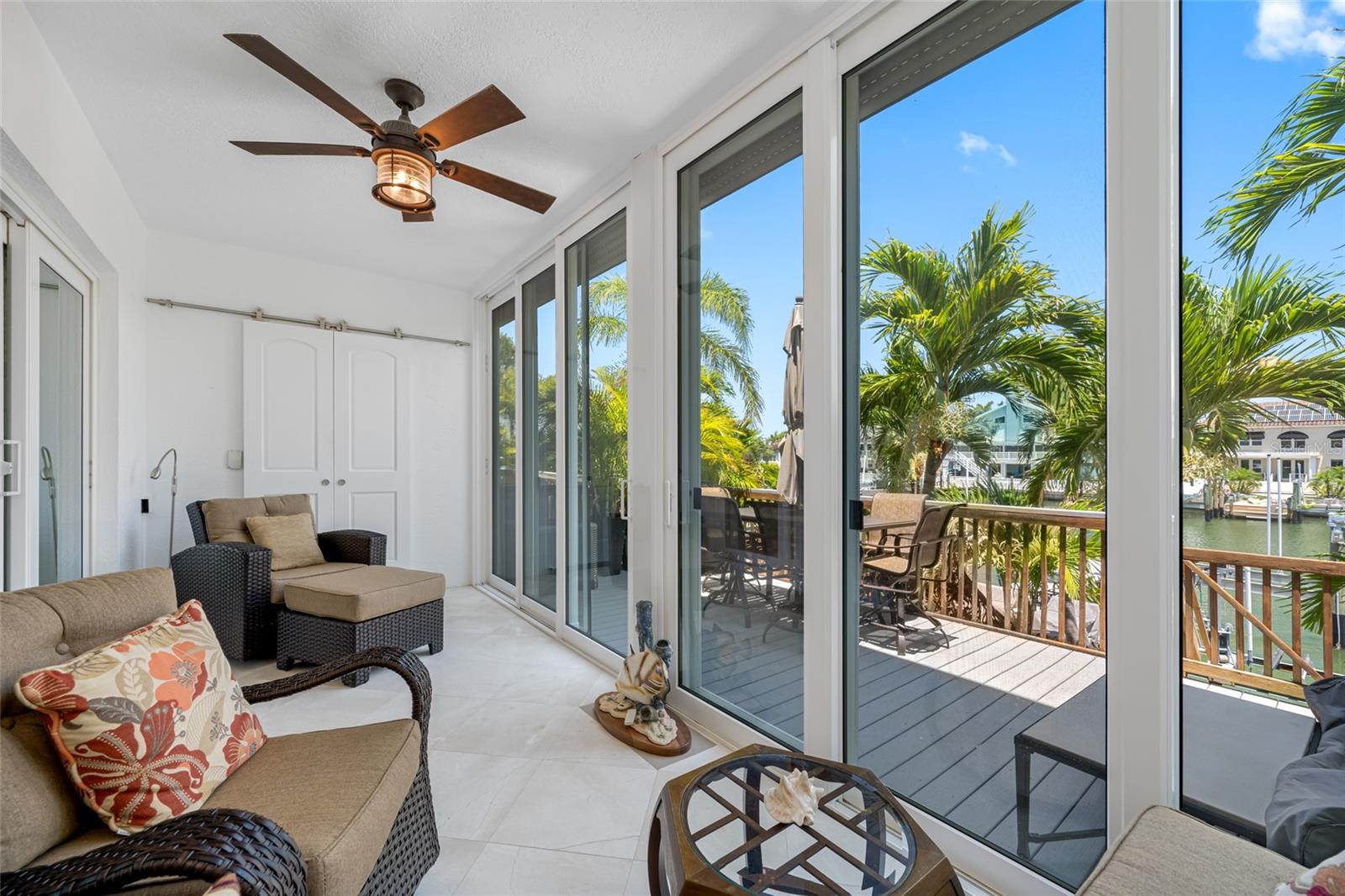 Image 11 of 71 For 903 Pinellas Bayway S 103